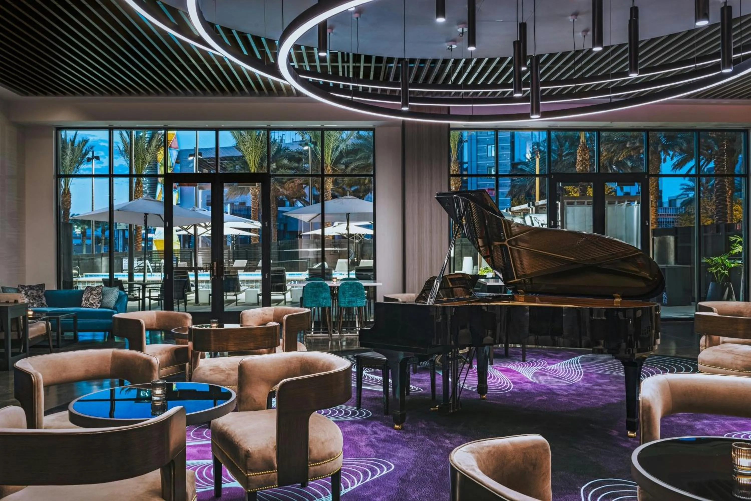 Lounge or bar in AC Hotel by Marriott Las Vegas Symphony Park