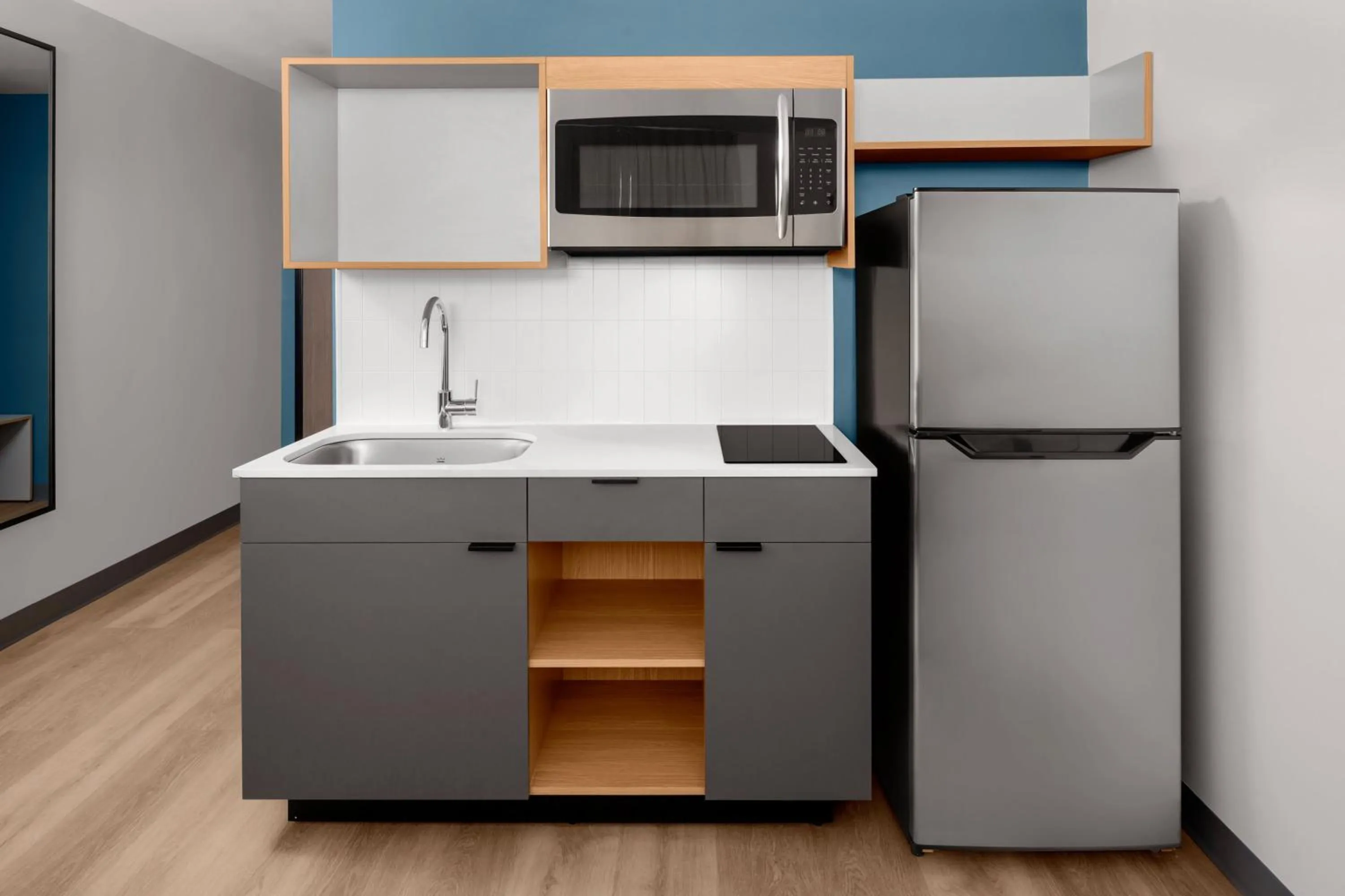 Kitchen or kitchenette in StudioRes by Marriott Fort Myers Airport