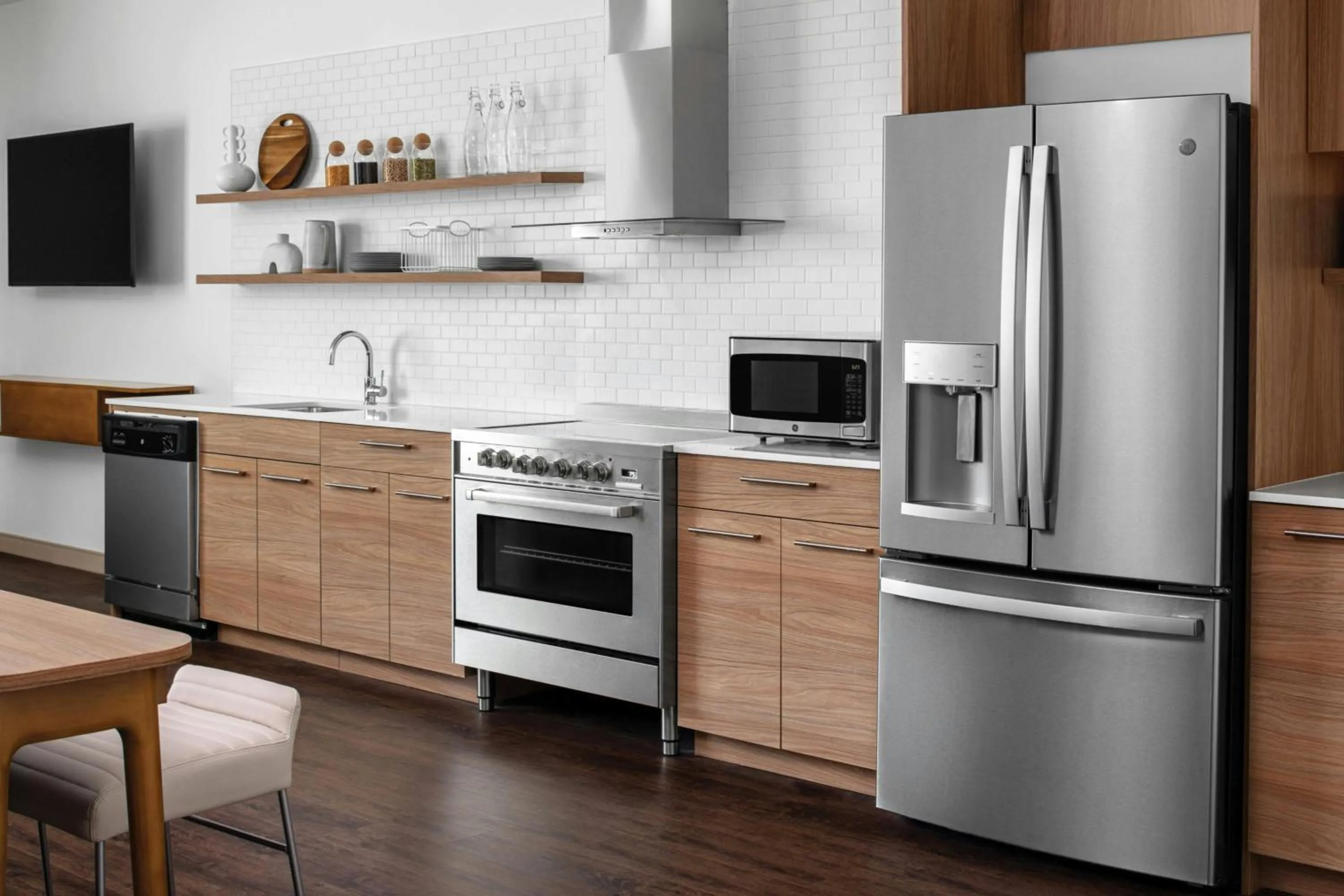 Kitchen or kitchenette in Element Calgary Downtown