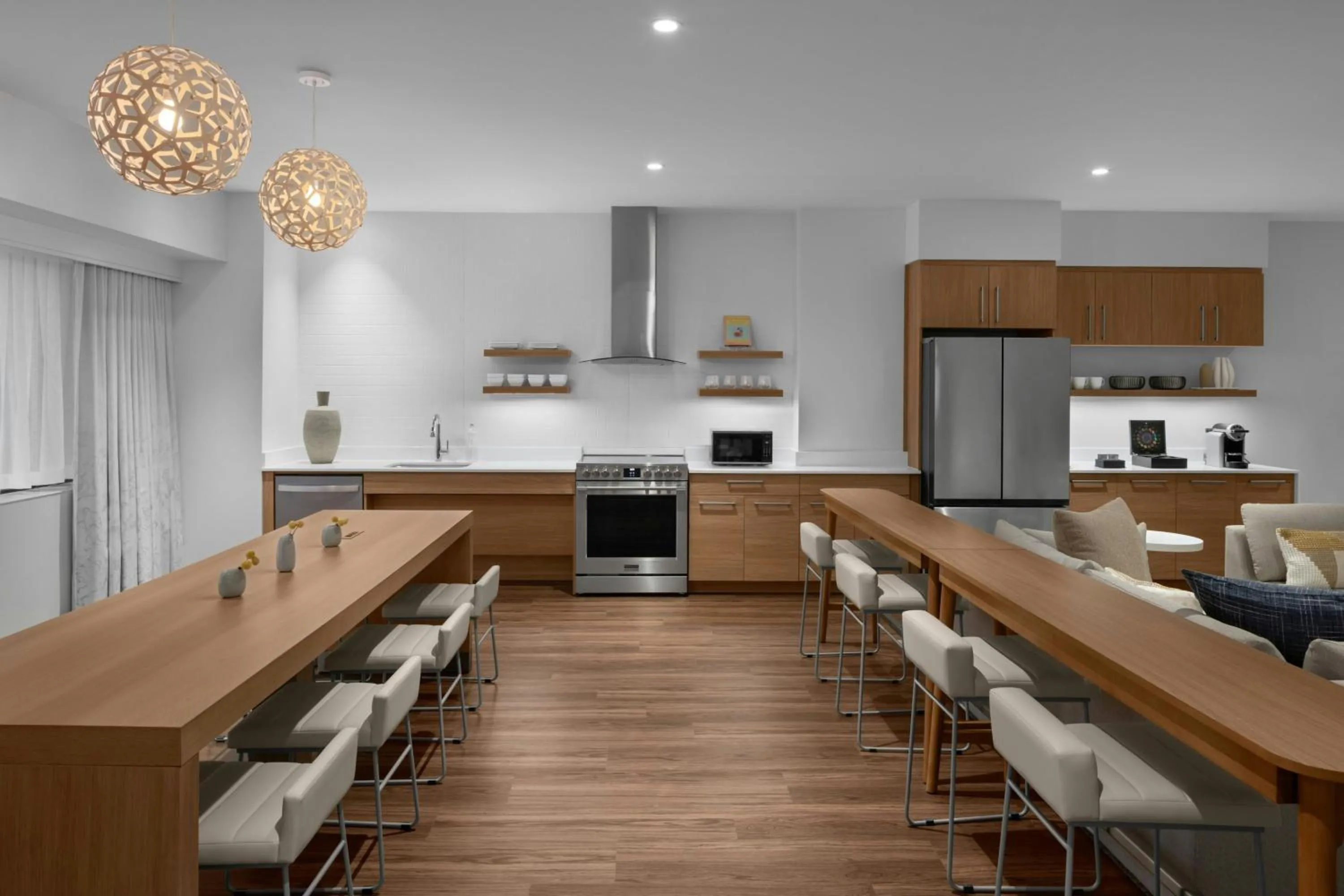 Kitchen or kitchenette in Element Calgary Downtown