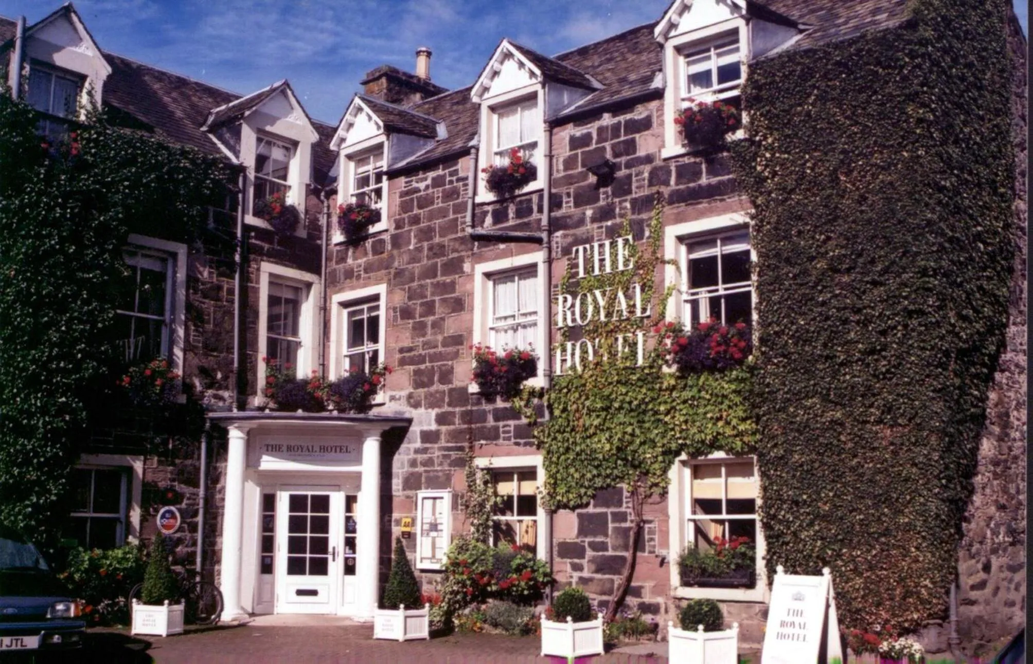 Facade/entrance in The Royal Hotel