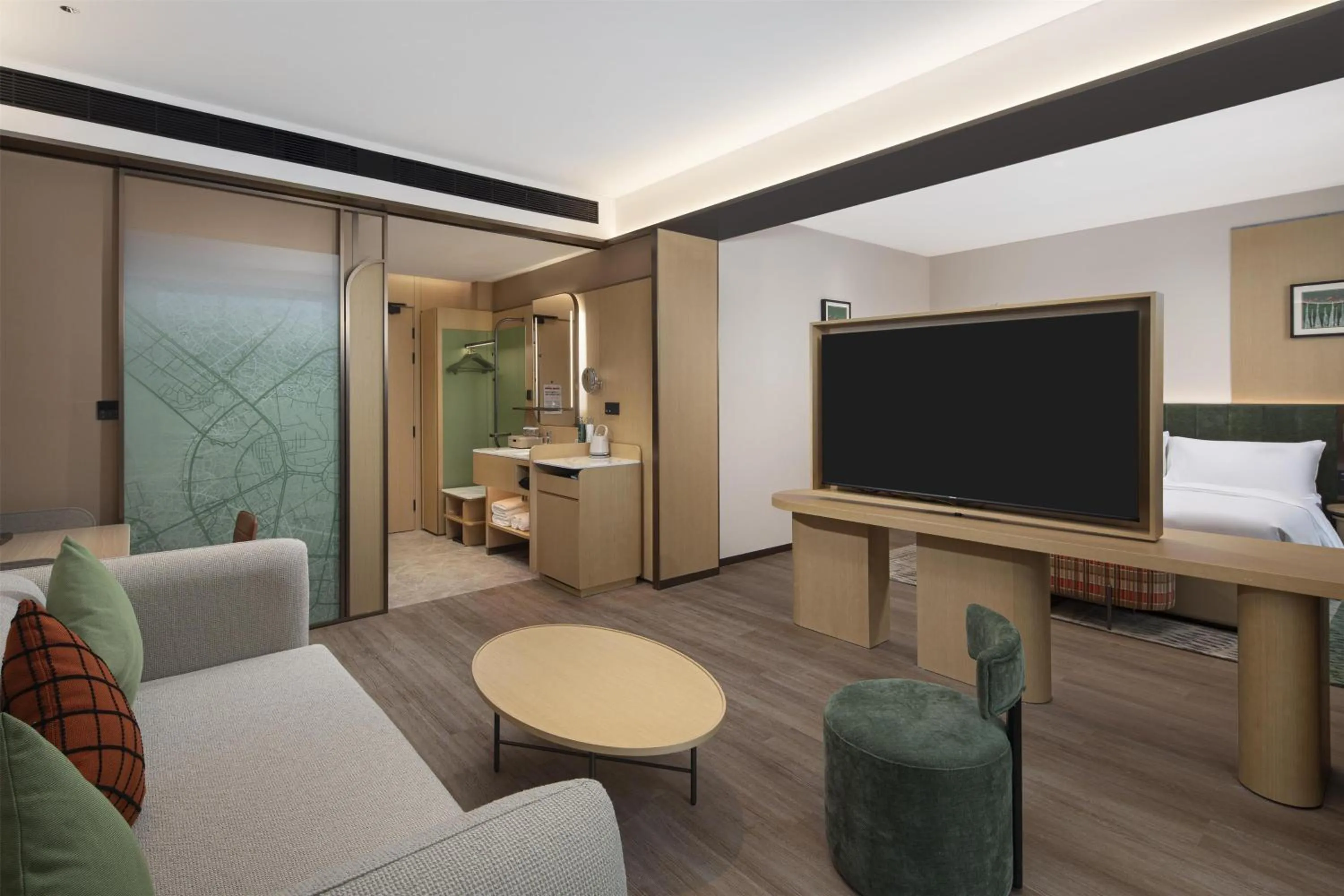 Living room, Bed in Hilton Garden Inn Zhangjiajie Tianmen Mountain