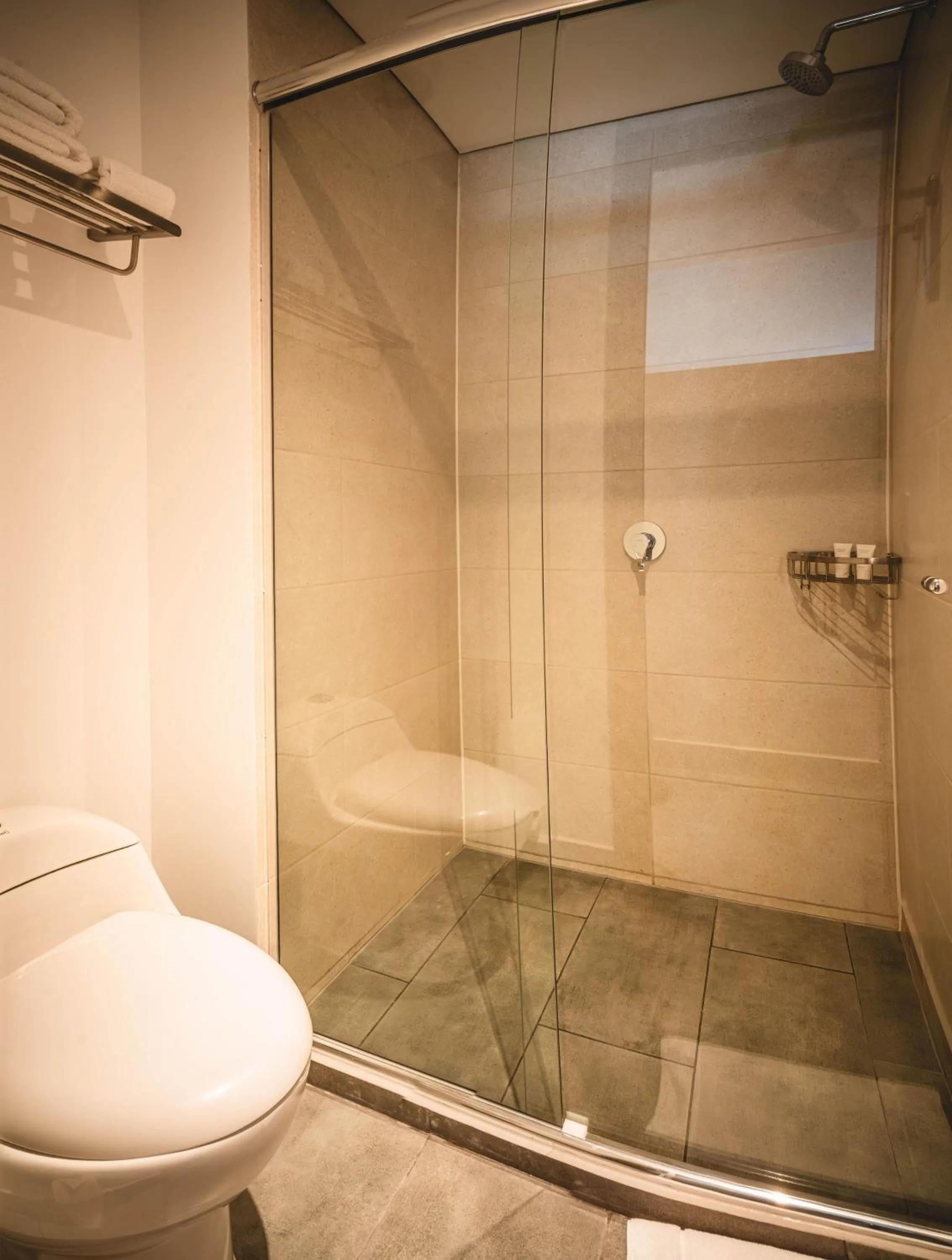 Bathroom in Hampton By Hilton Cusco