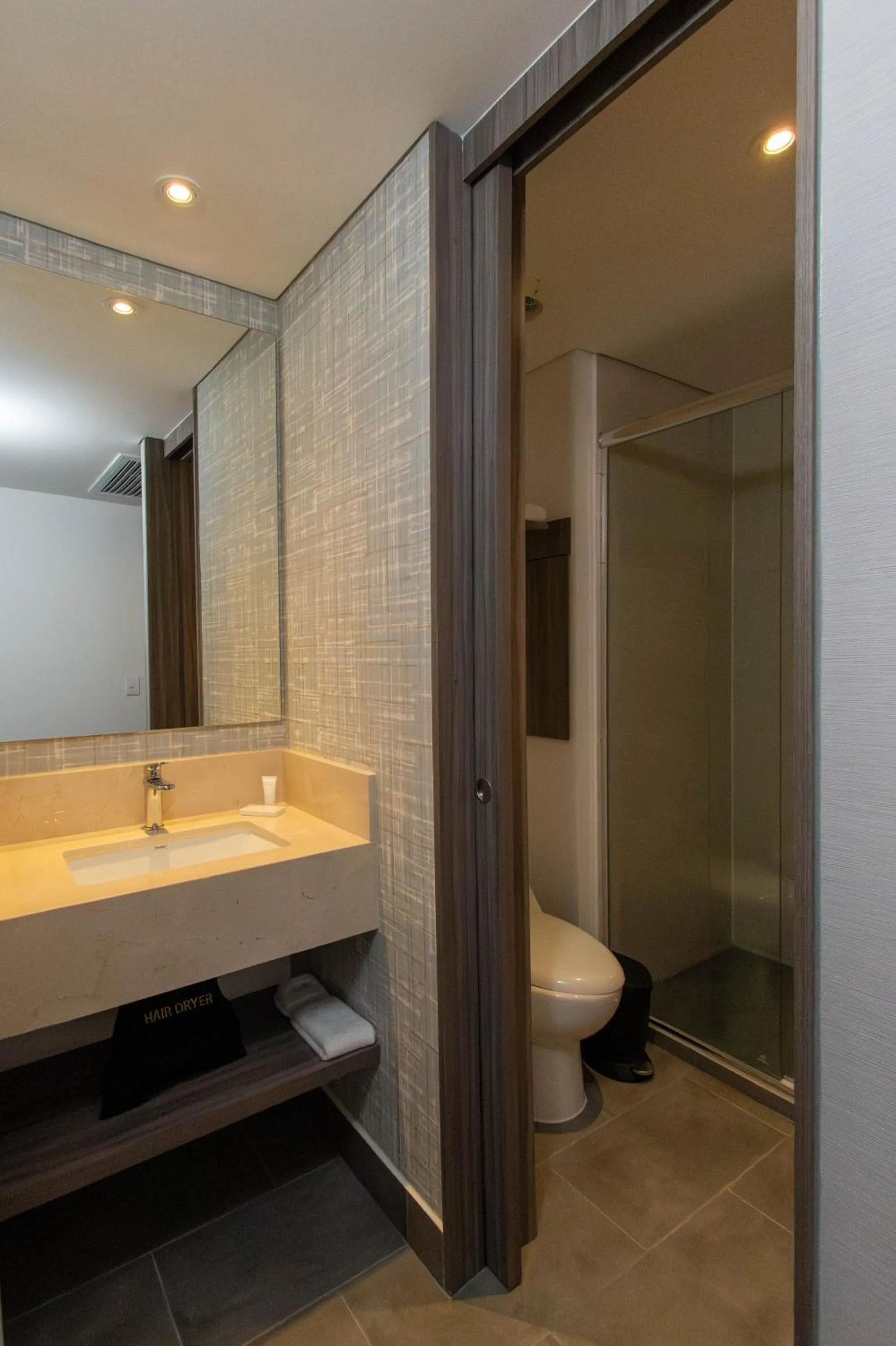 Bathroom in Hampton By Hilton Cusco