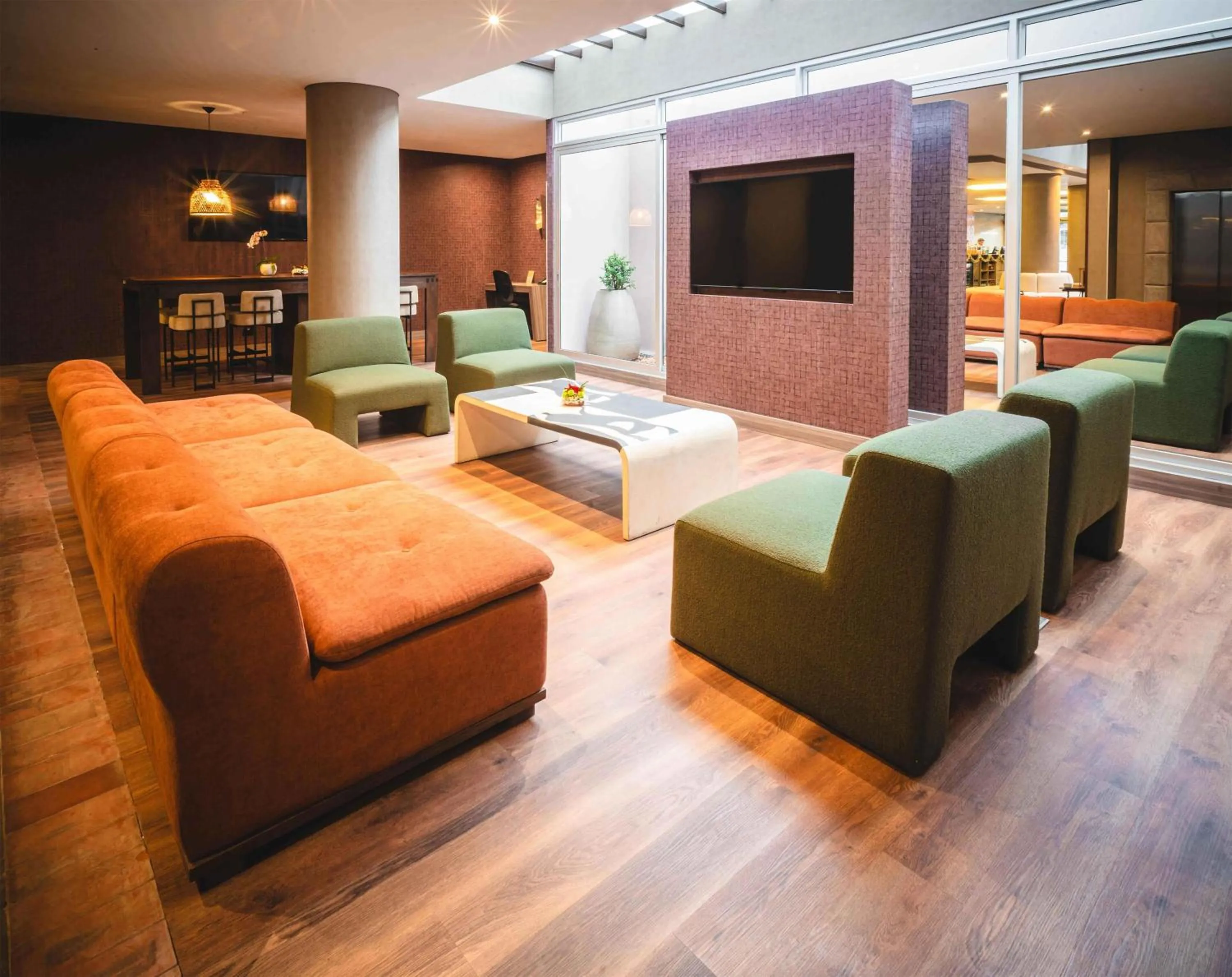 Lobby or reception in Hampton By Hilton Cusco
