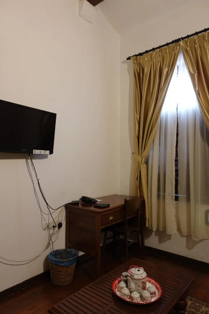 TV and multimedia in Sarang Paloh Heritage Stay