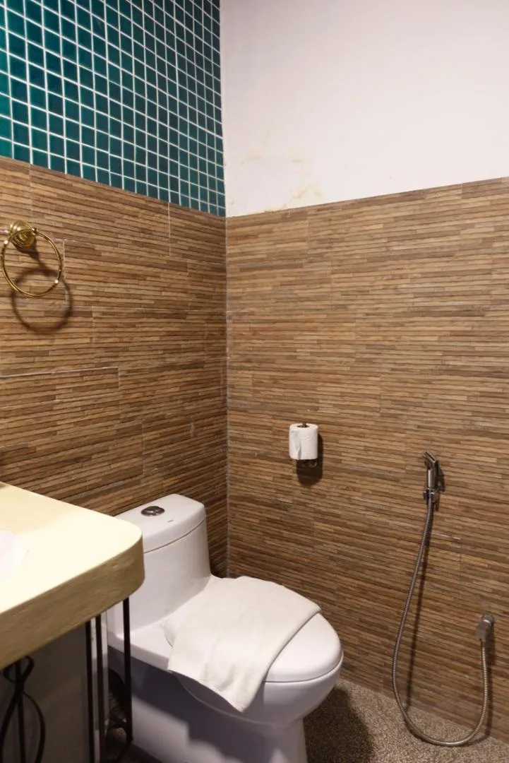 Bathroom in Sarang Paloh Heritage Stay