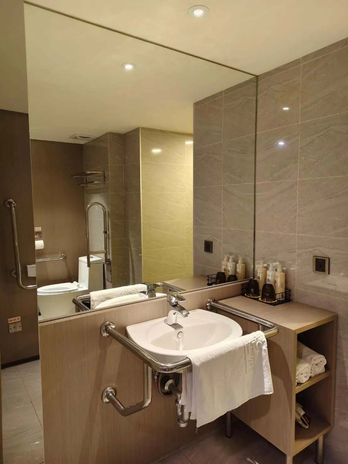 Bathroom in CHECK inn SELECT Taipei NeiHu
