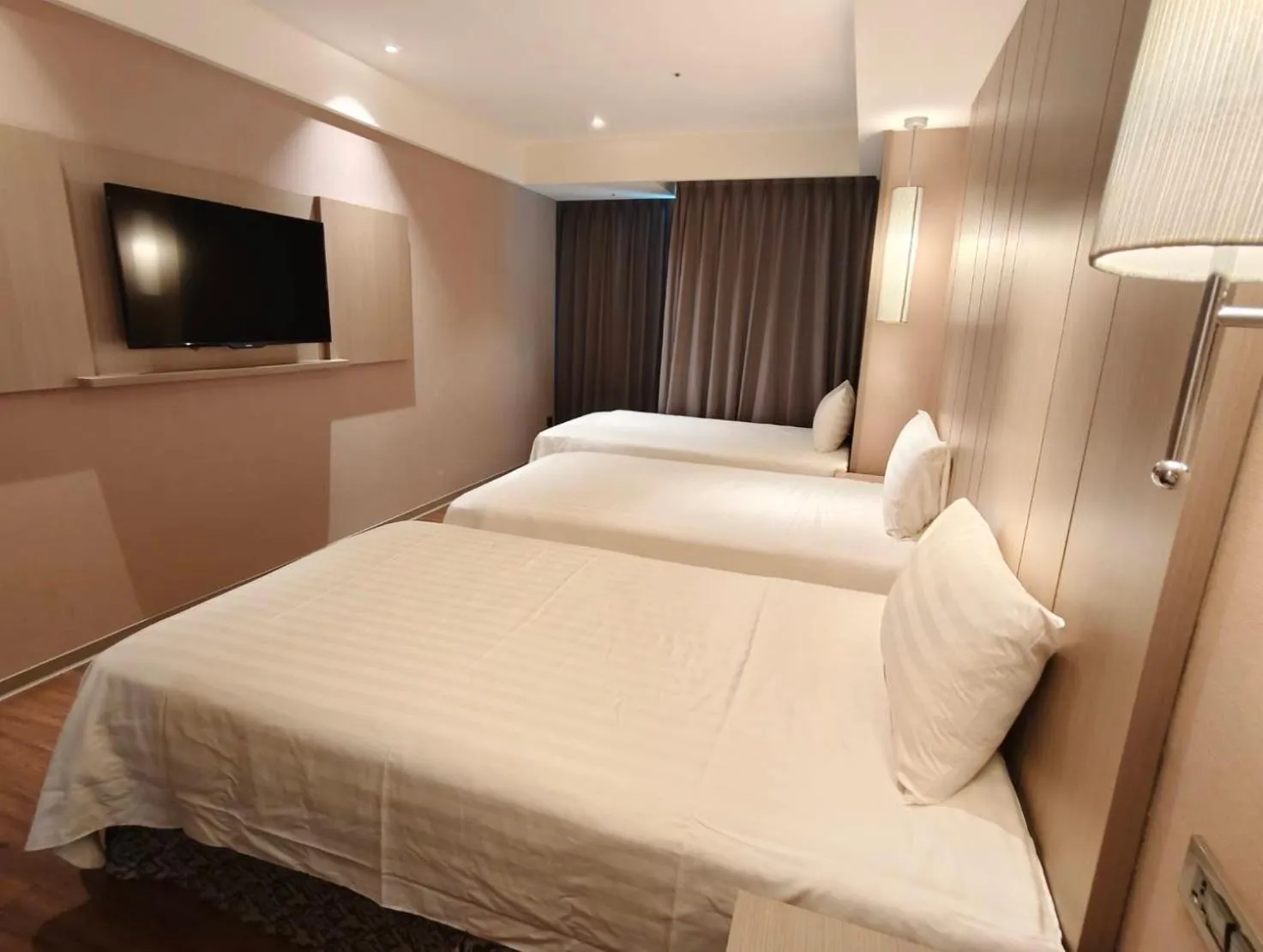 Bed in CHECK inn SELECT Taipei NeiHu