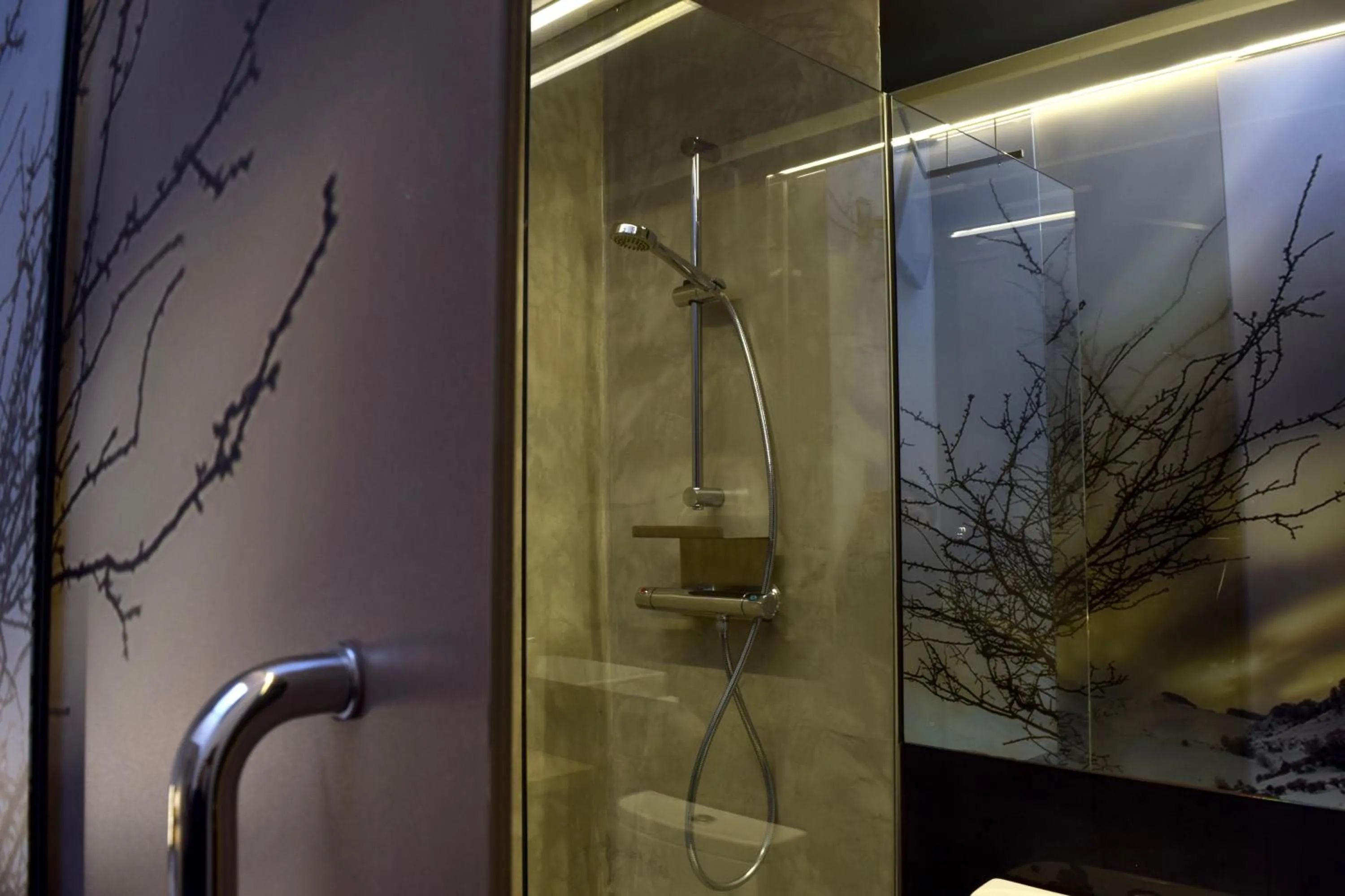 Bathroom in Zerupe Hotel