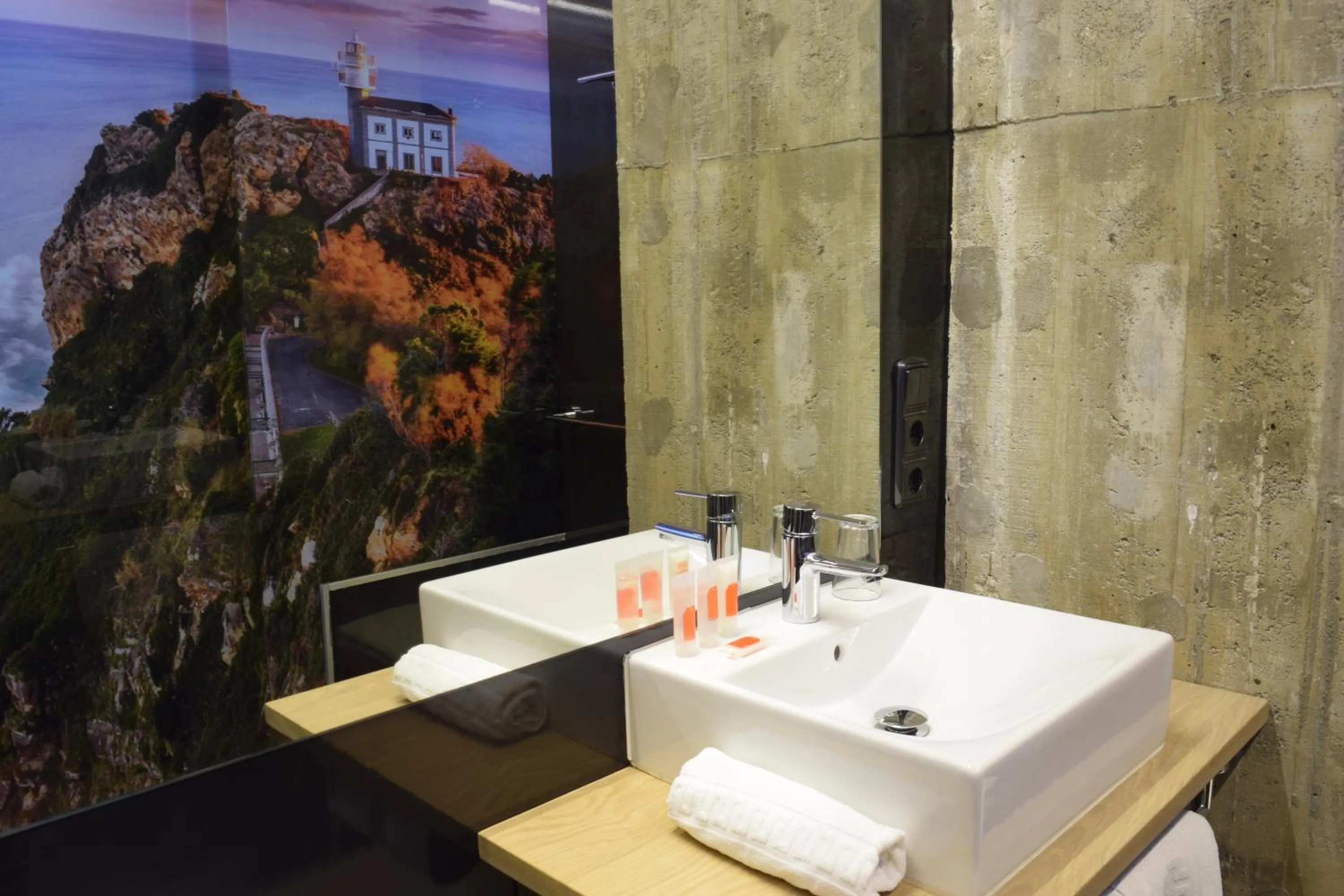 Bathroom in Zerupe Hotel