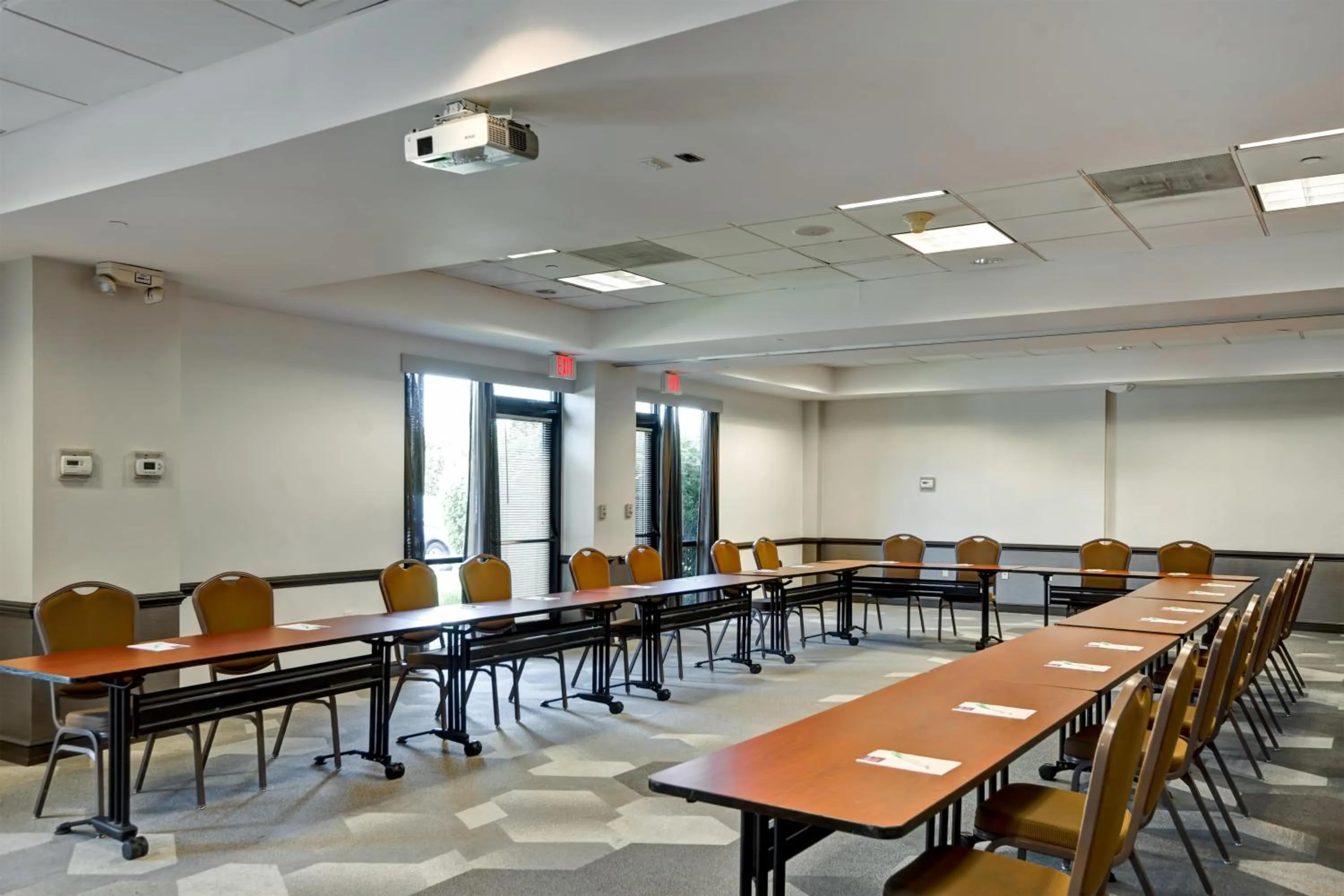 Meeting/conference room in Hyatt Place Baltimore/BWI Airport