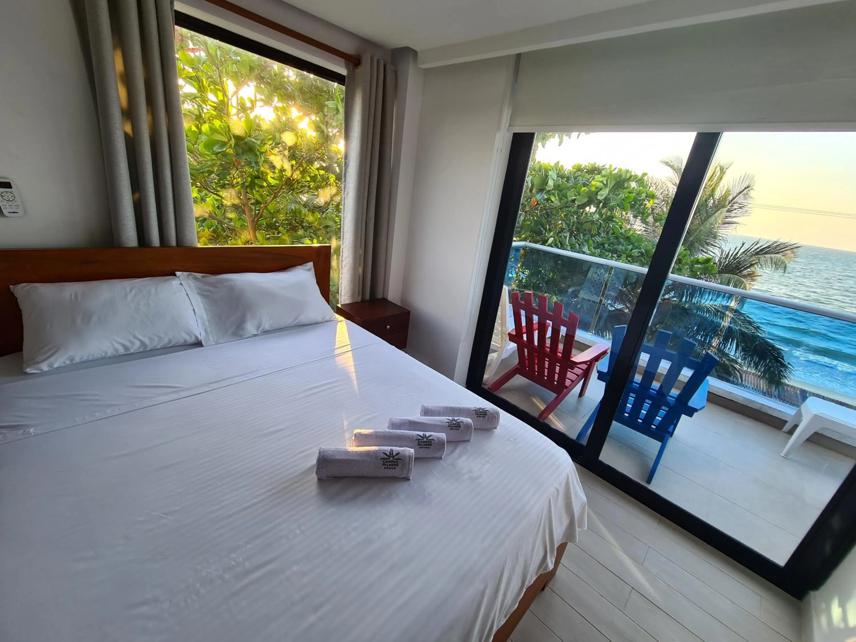 Bed in Camino Palmero Coveñas