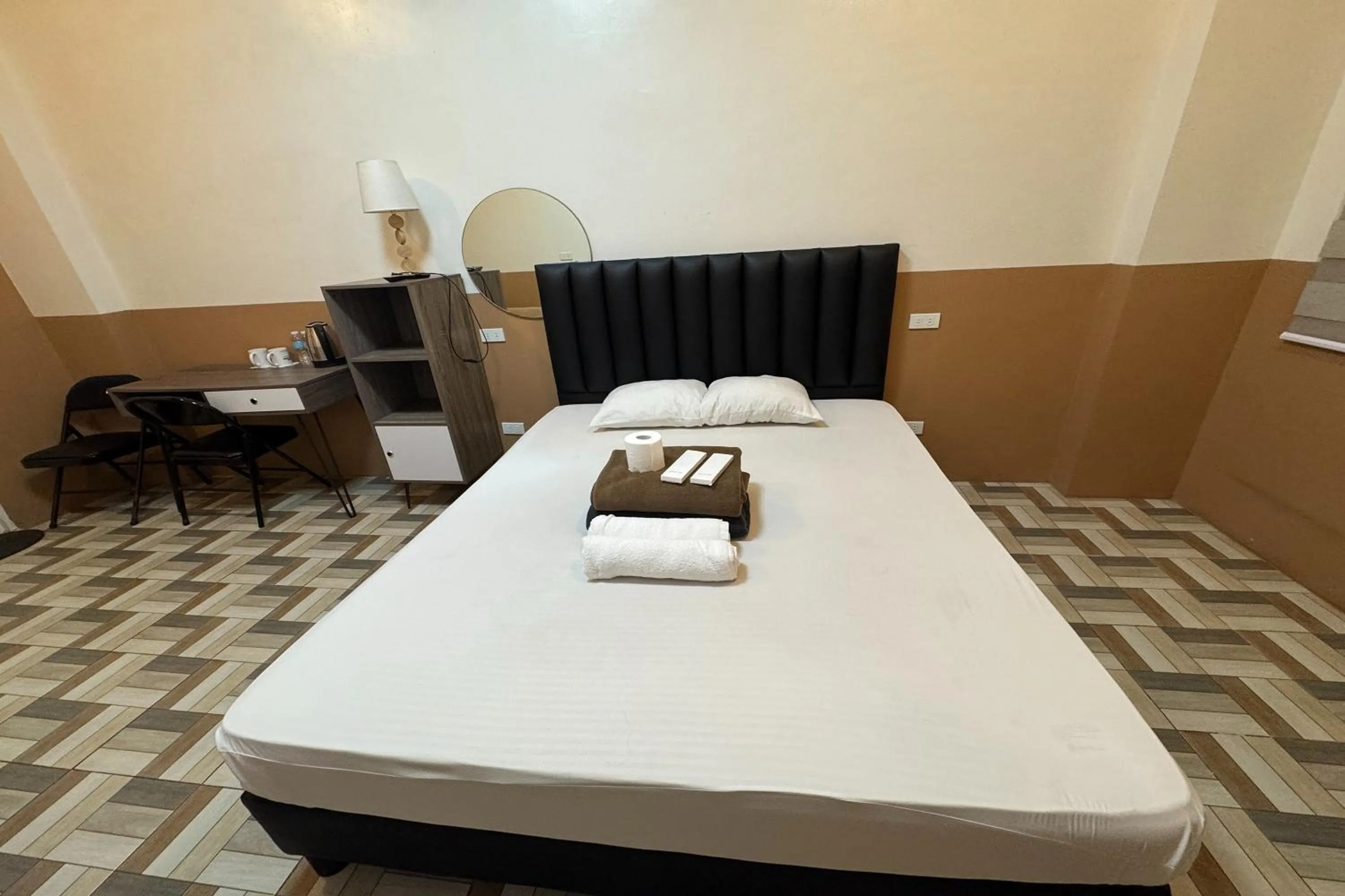 Bed in Franca Arcade near Quezon City Circle