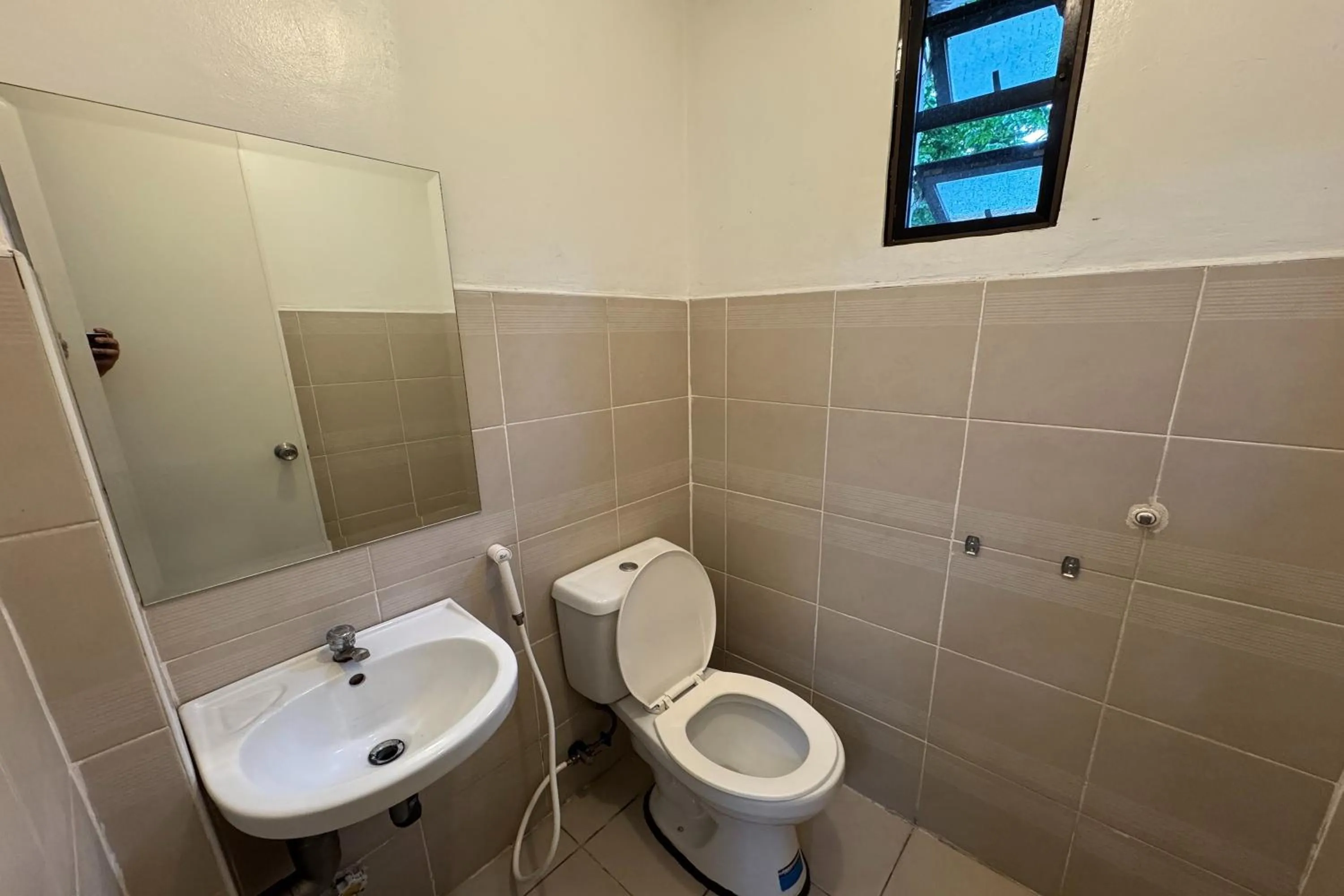 Bathroom in Franca Arcade near Quezon City Circle
