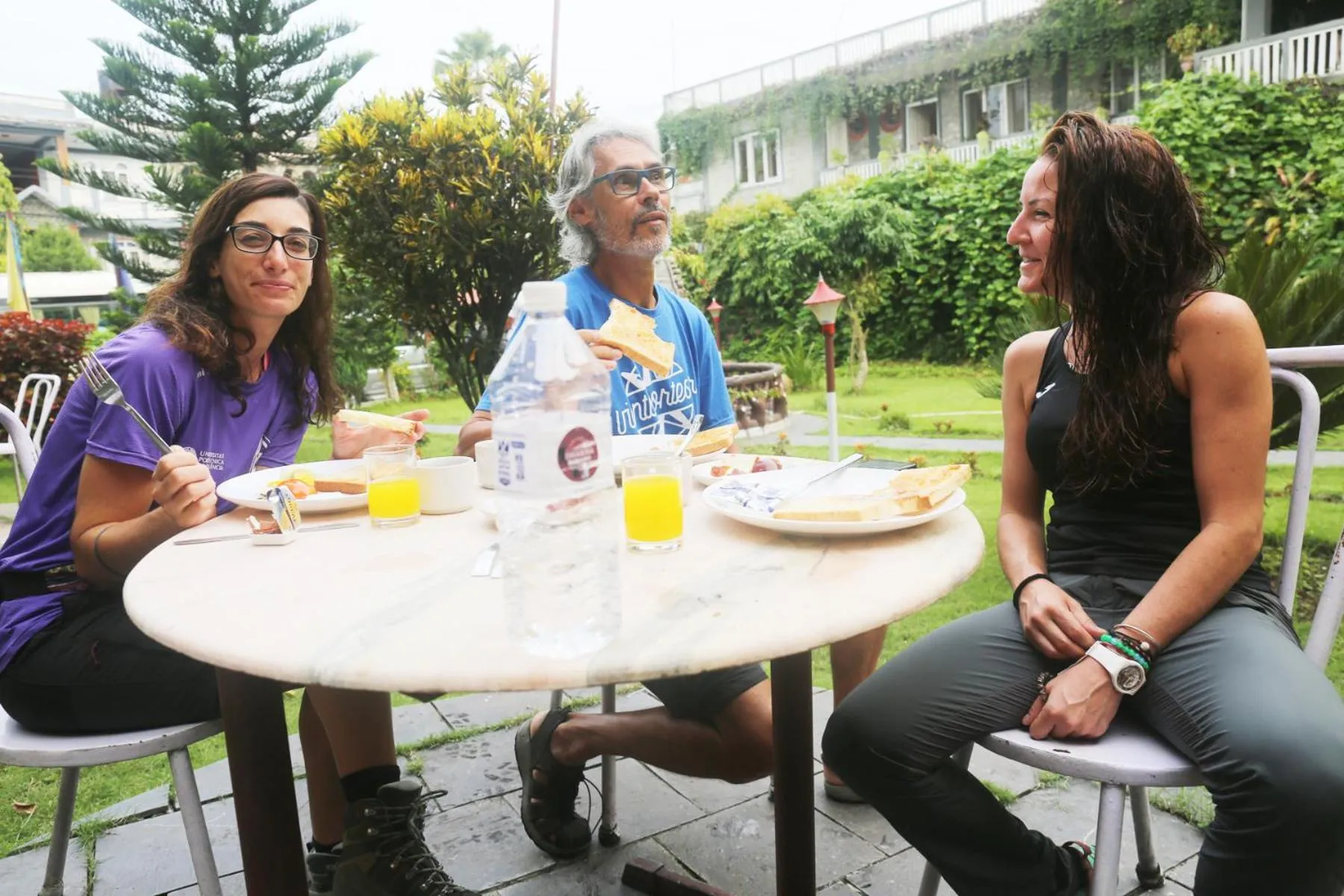 group of guests in Hotel M&D Suites