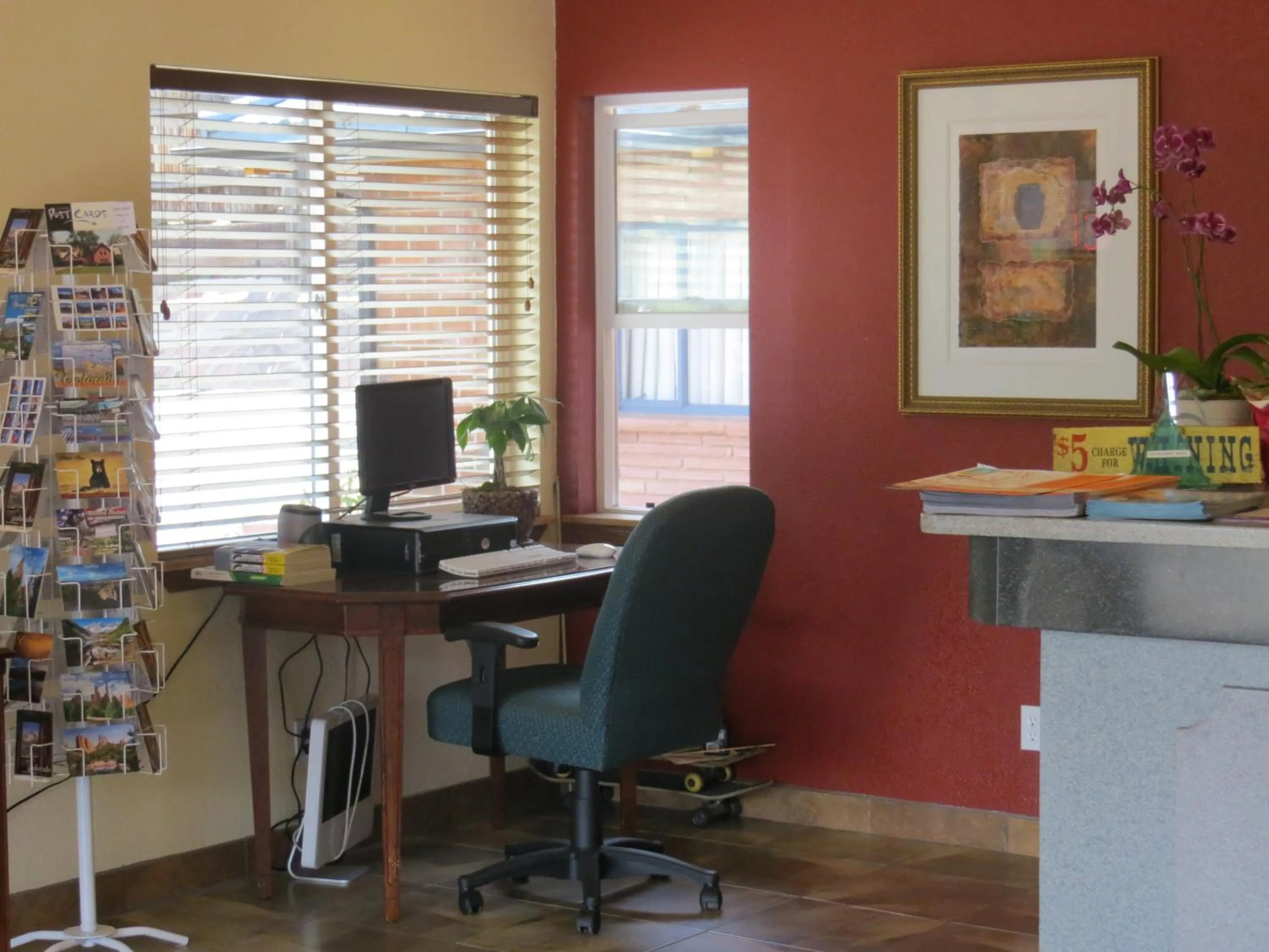 Business facilities in Silver Saddle Motel