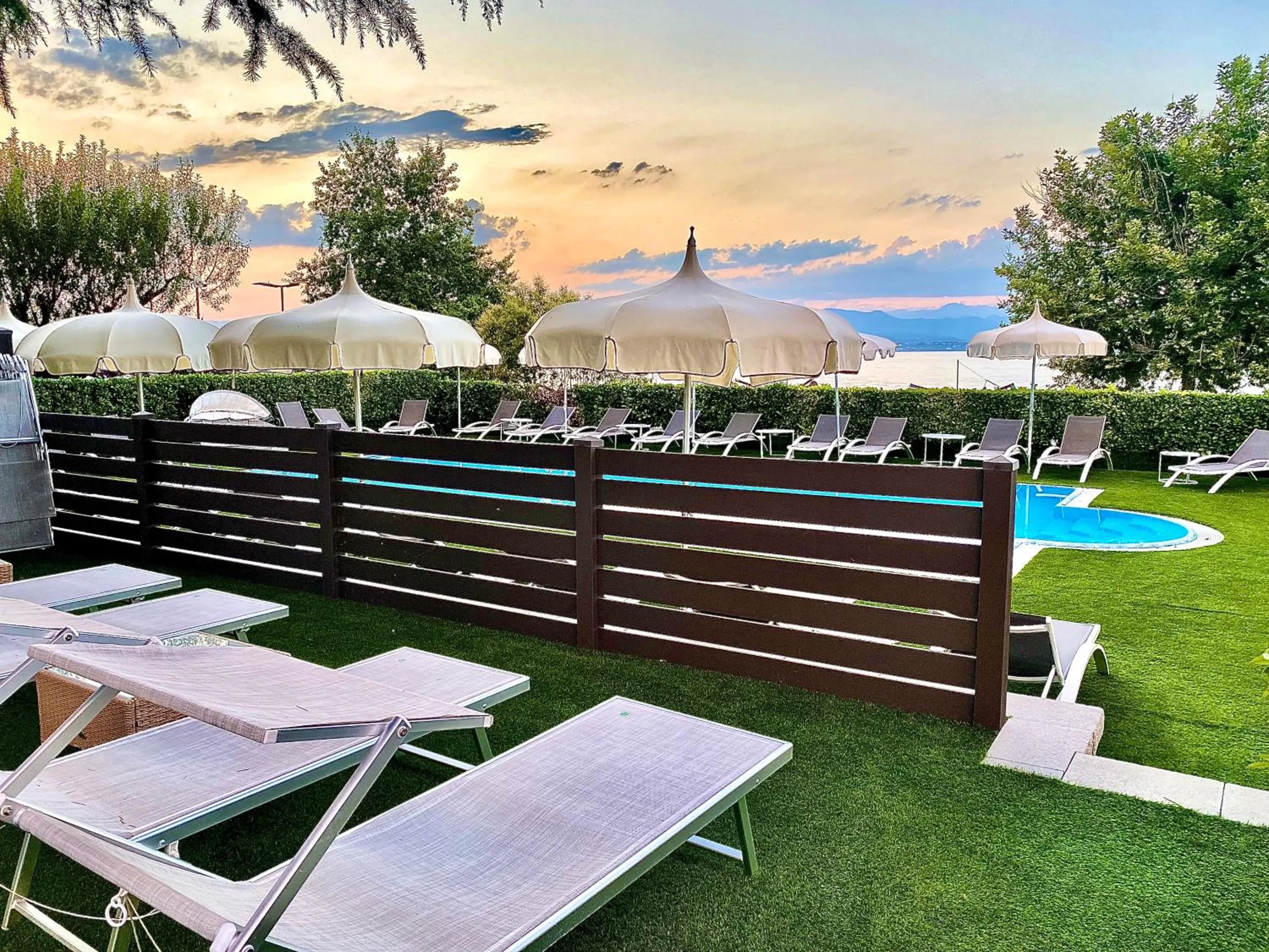 Swimming pool in Hotel Aquila D'Oro Desenzano