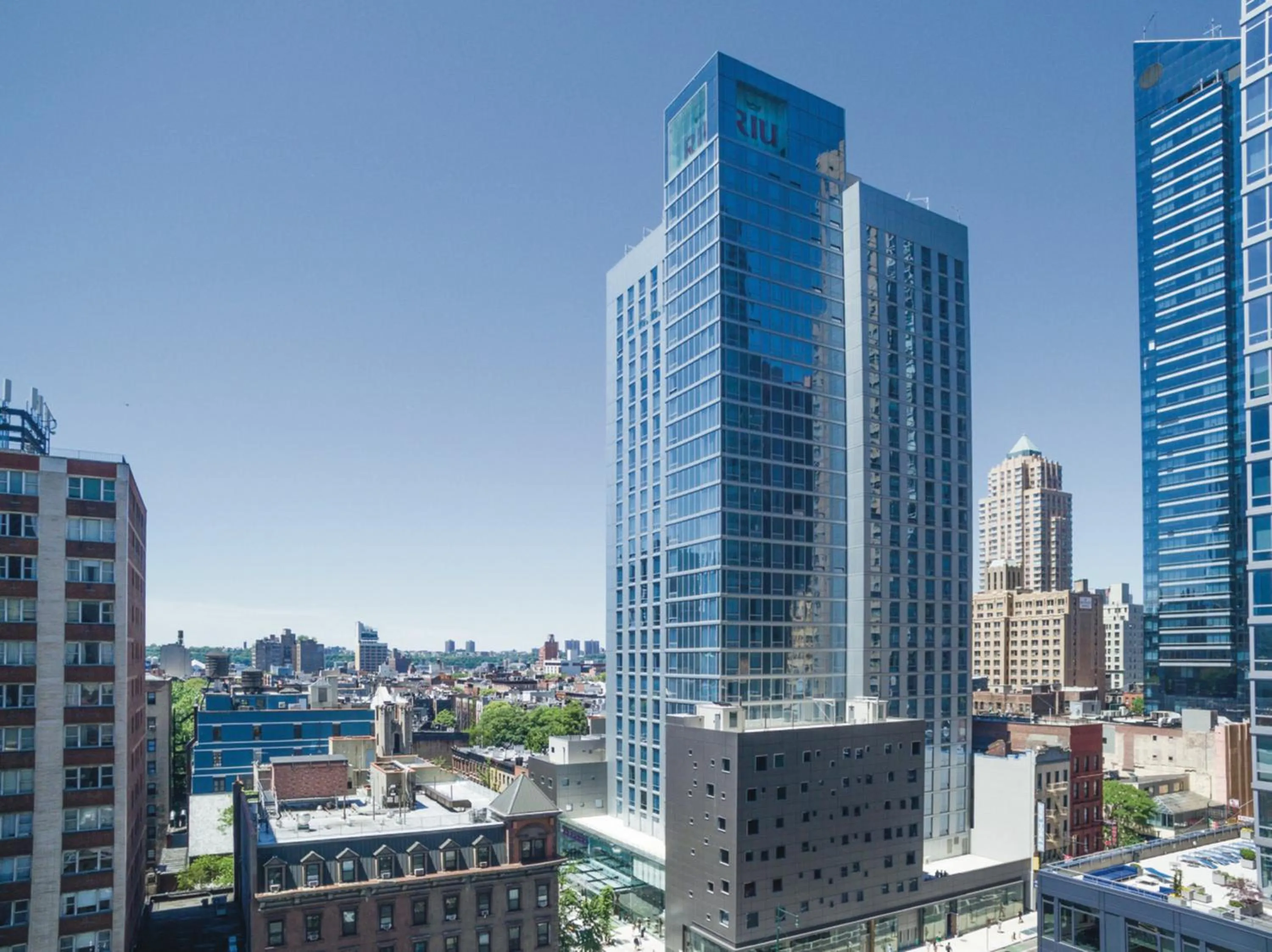 Facade/entrance in Riu Plaza New York Times Square