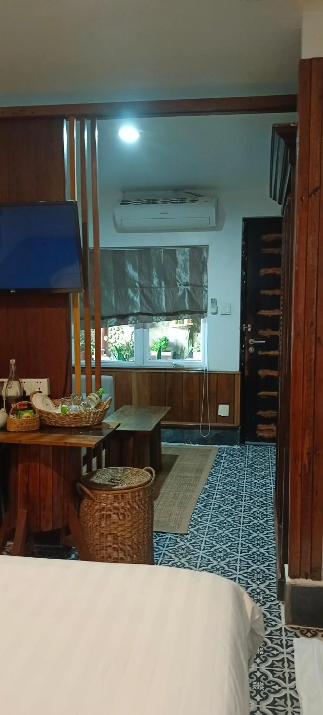 Other, Bed in Maison Model d'Angkor