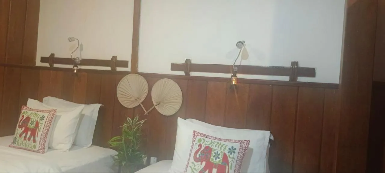 Bed in Maison Model d'Angkor