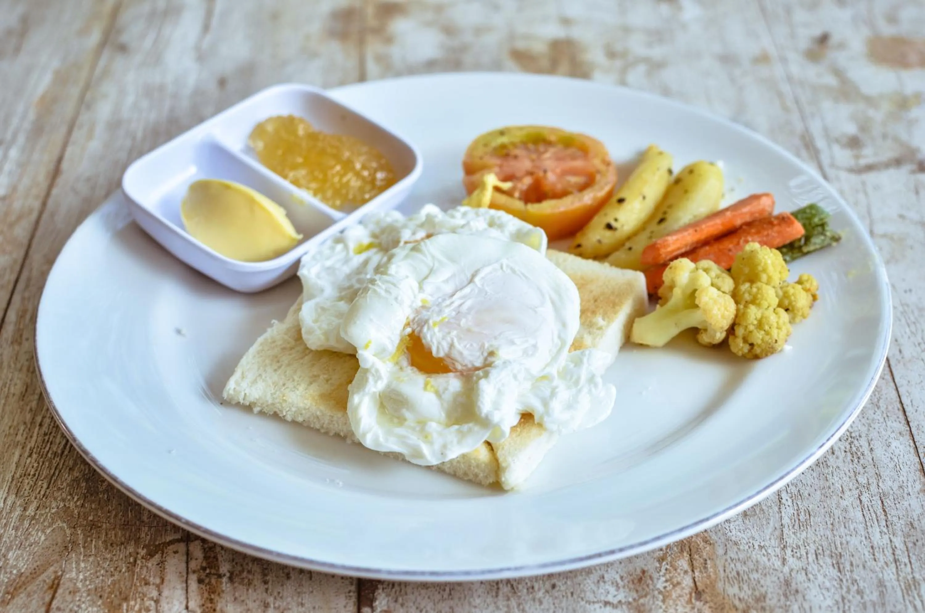 Continental breakfast in Palm Garden Bali