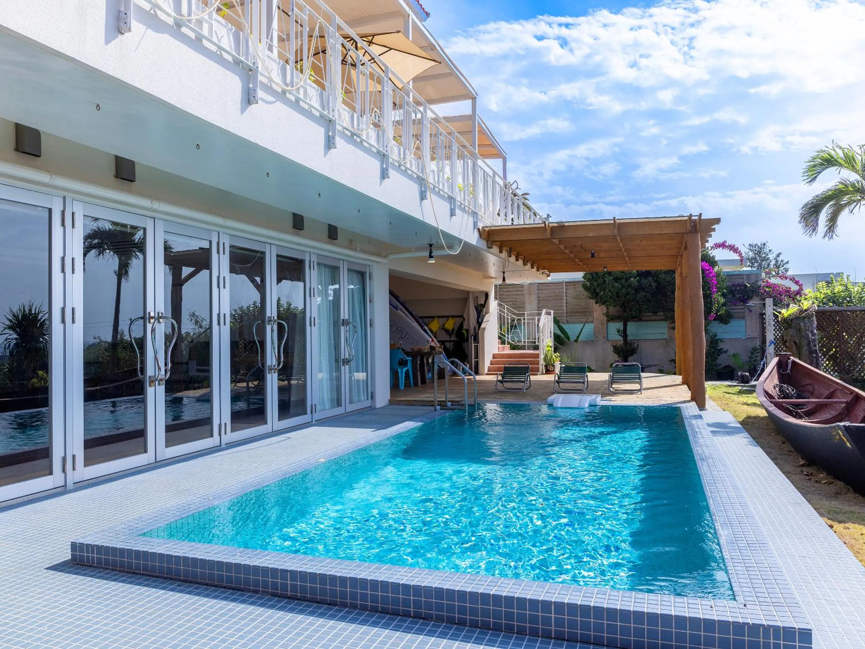 Pool view in Umi No Terrace Yomitan Toya