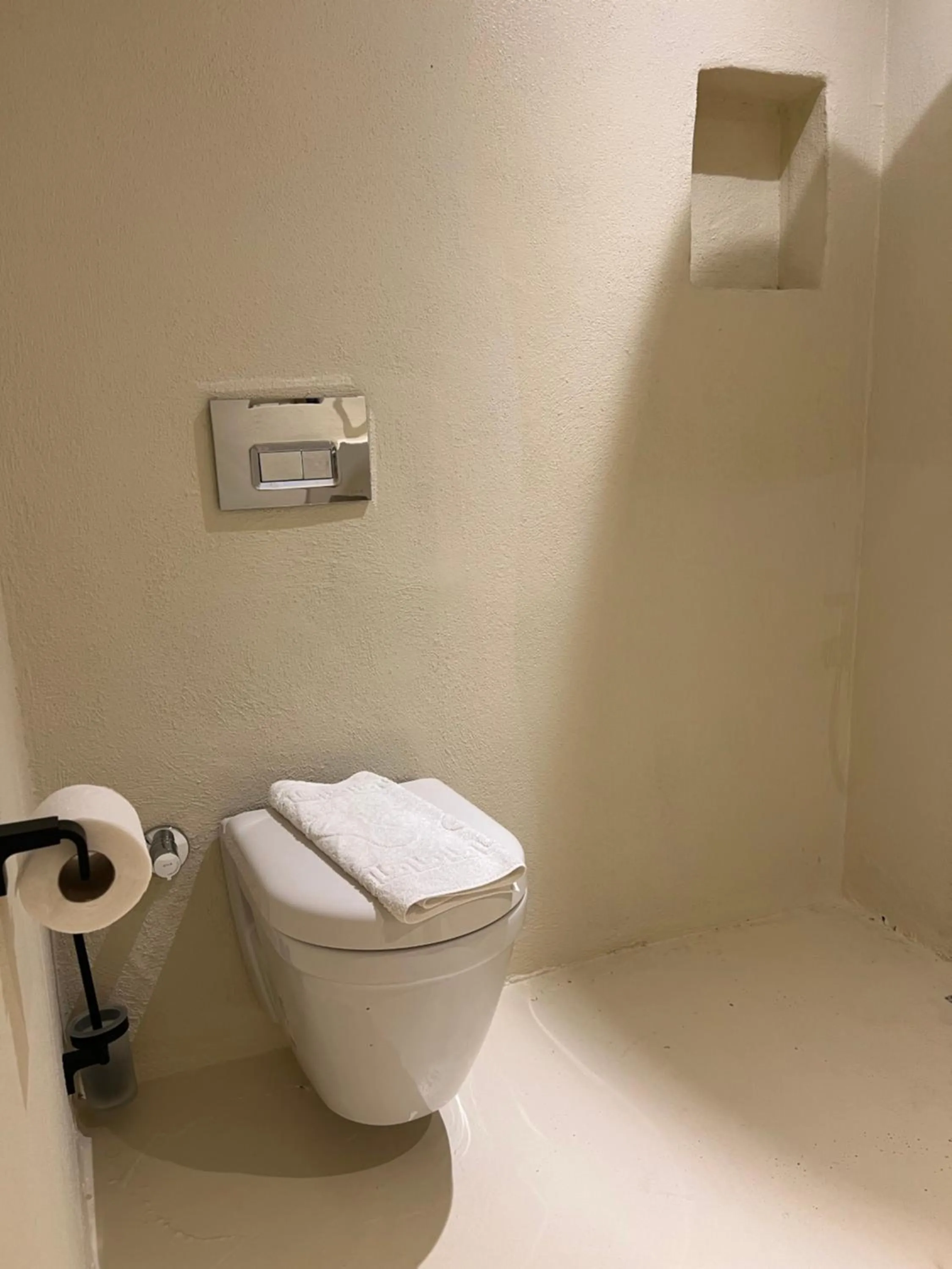 Toilet in Doc's Hotel Kemer