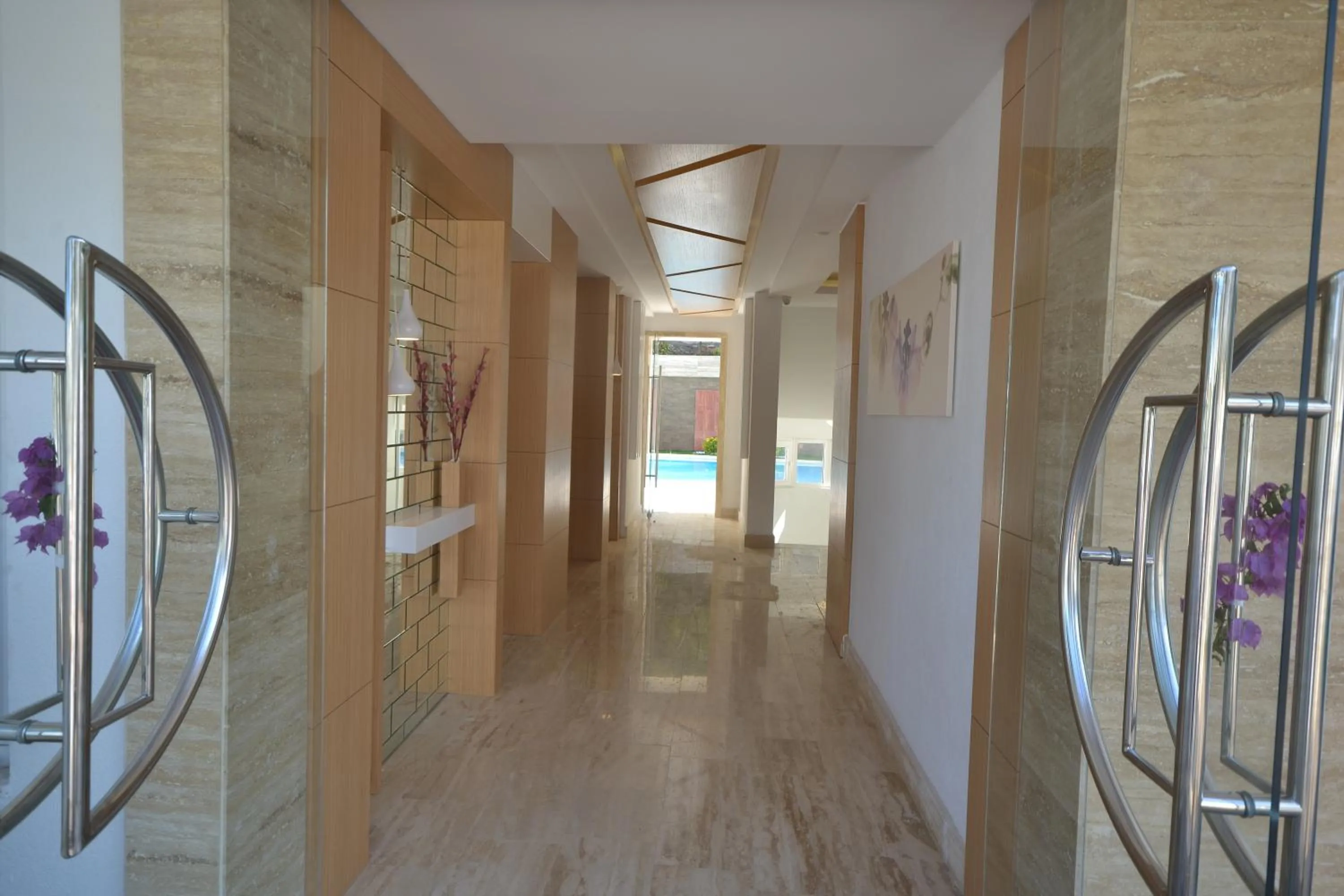 Facade/entrance in Doc's Hotel Kemer