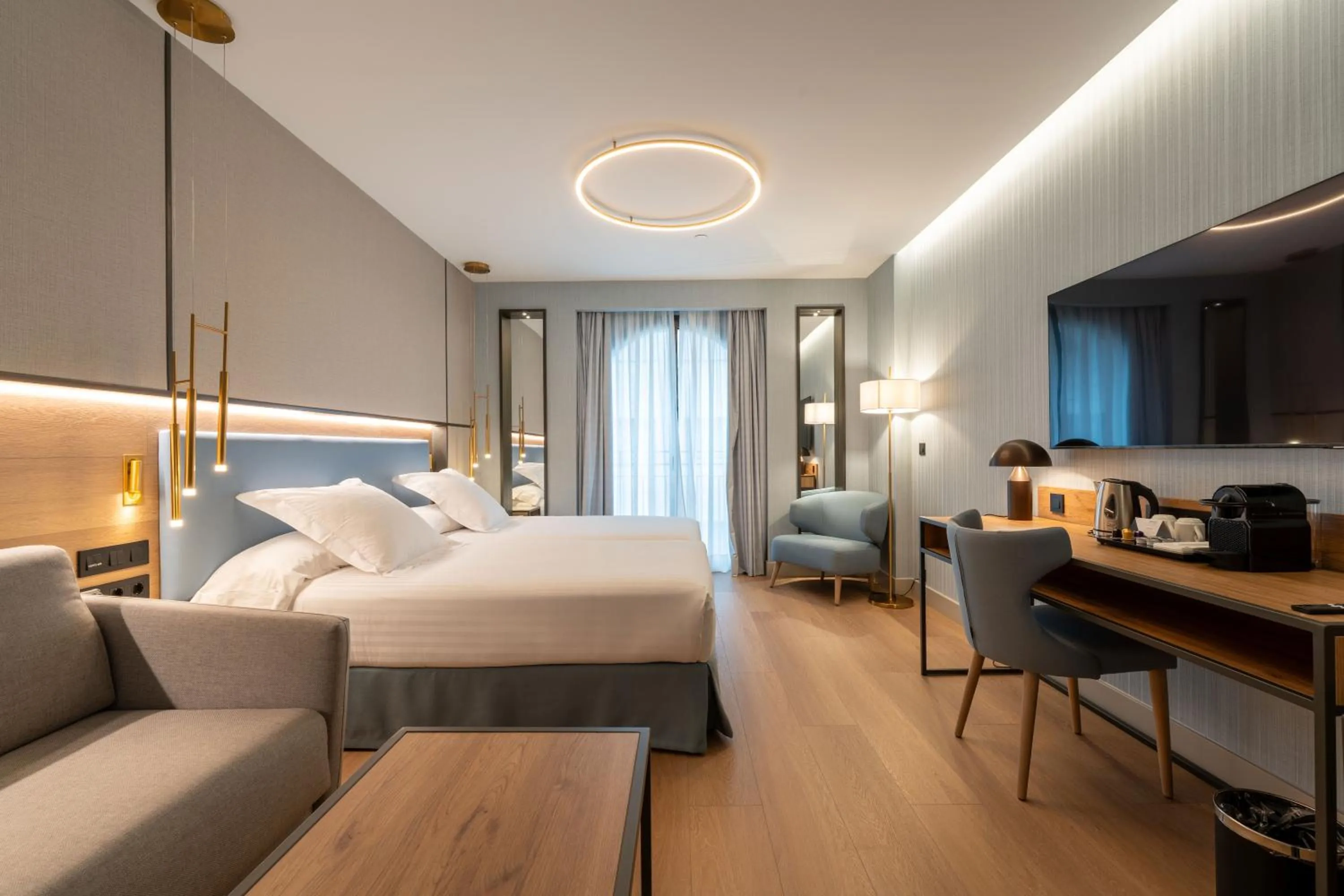 Photo of the whole room, Bed in Hotel Mezquita Center