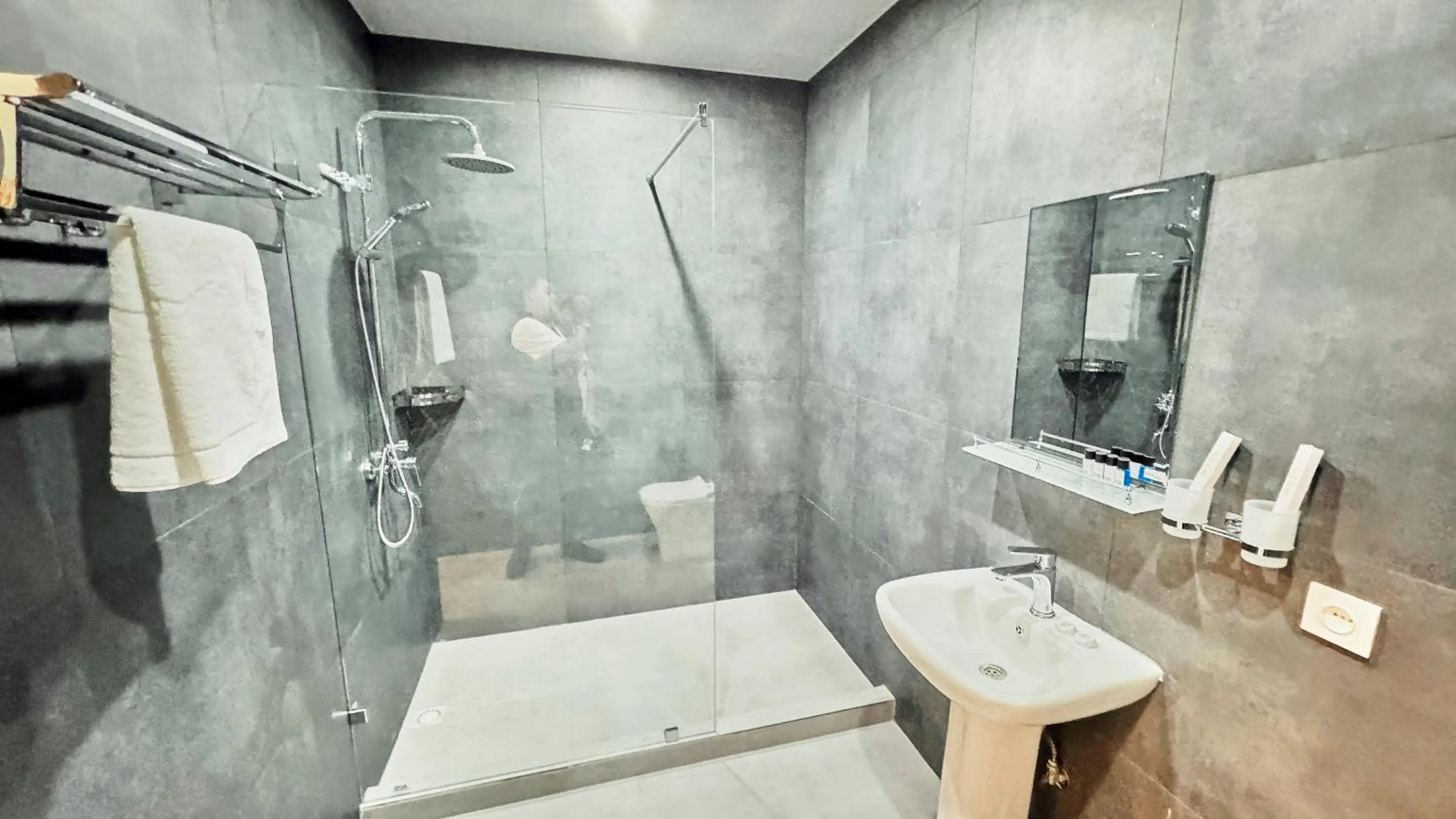 Public Bath in Siab Boutique Hotel