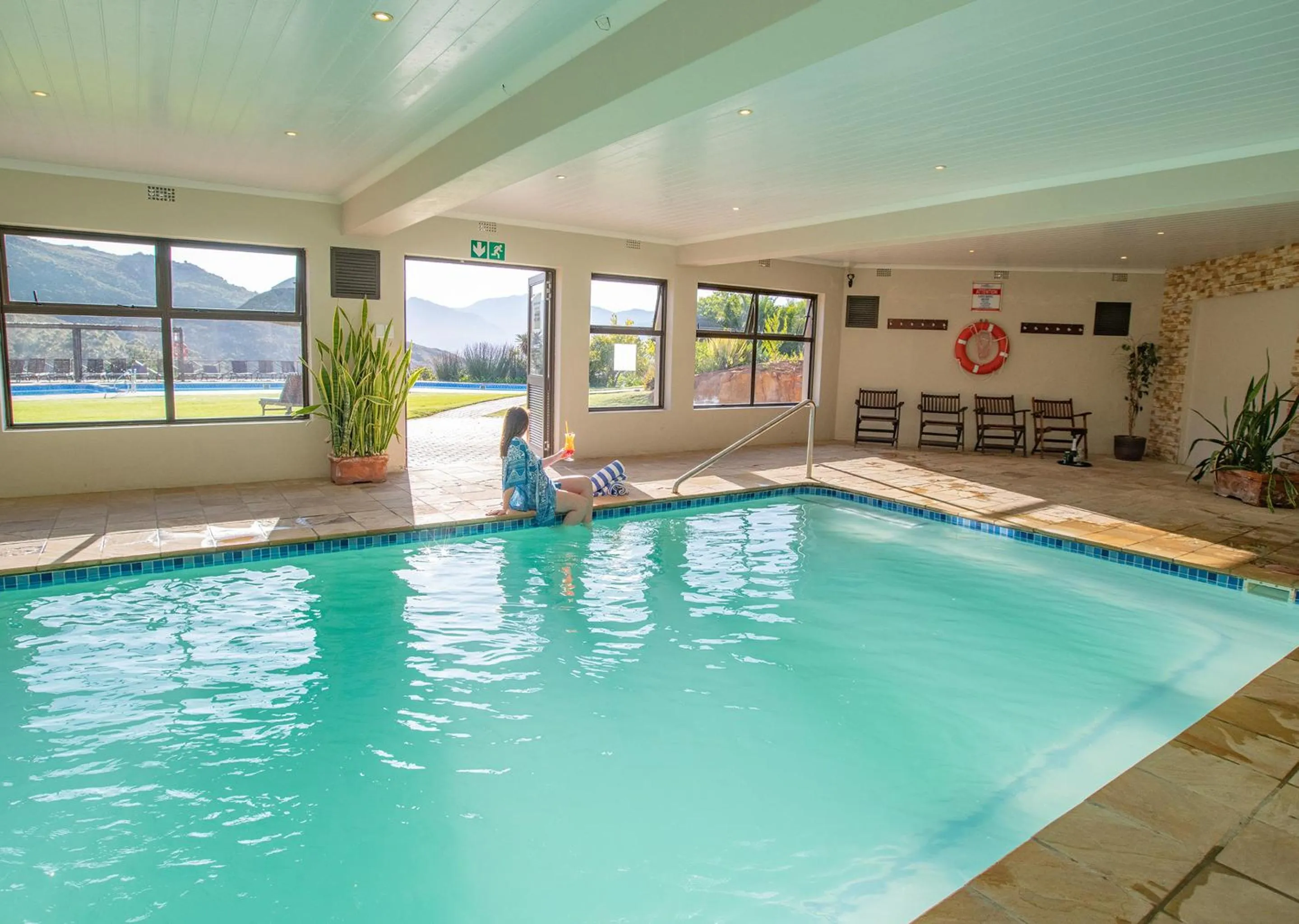 Pool view in Piekenierskloof Mountain Resort by Dream Resorts