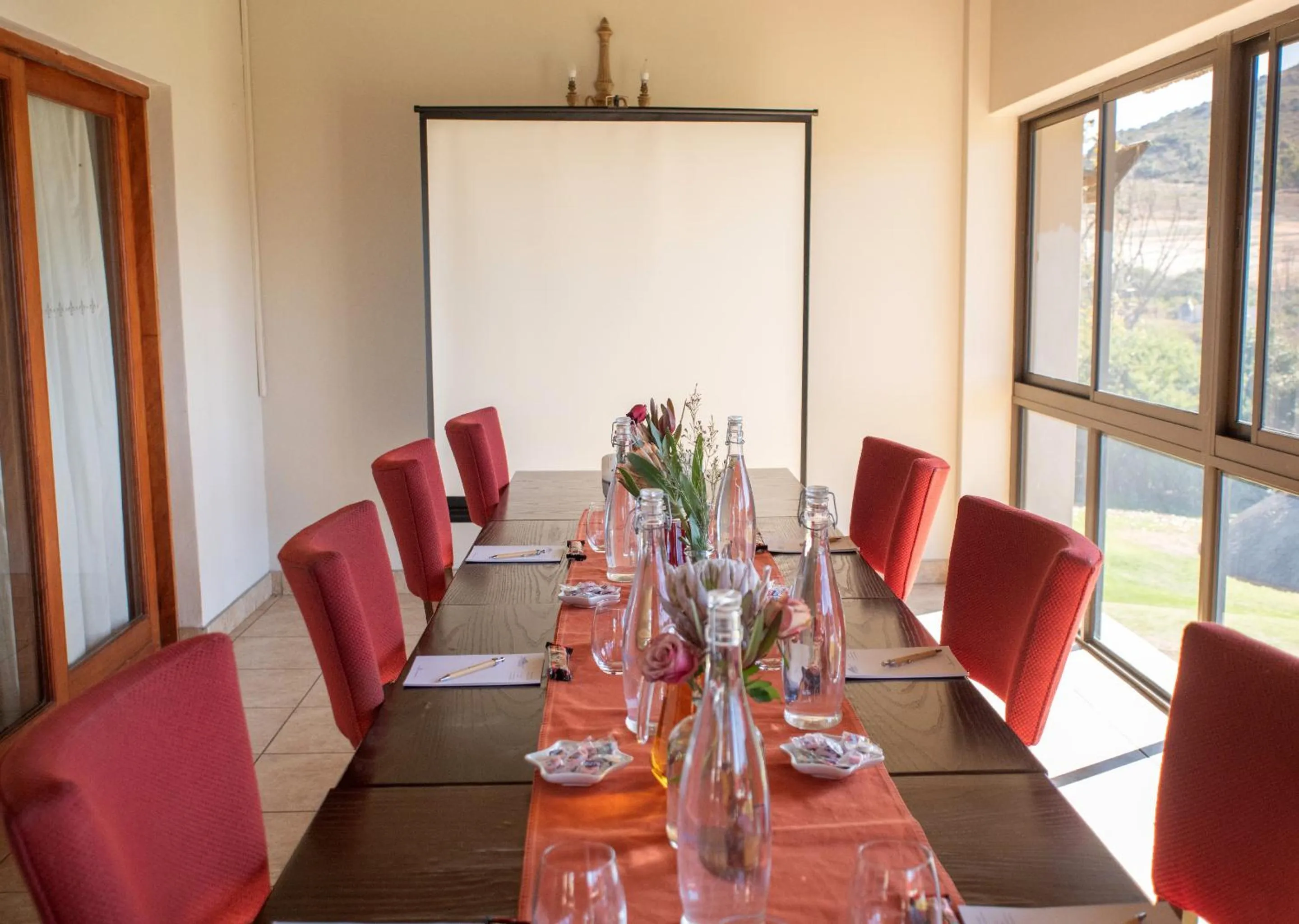 Restaurant/places to eat in Piekenierskloof Mountain Resort by Dream Resorts