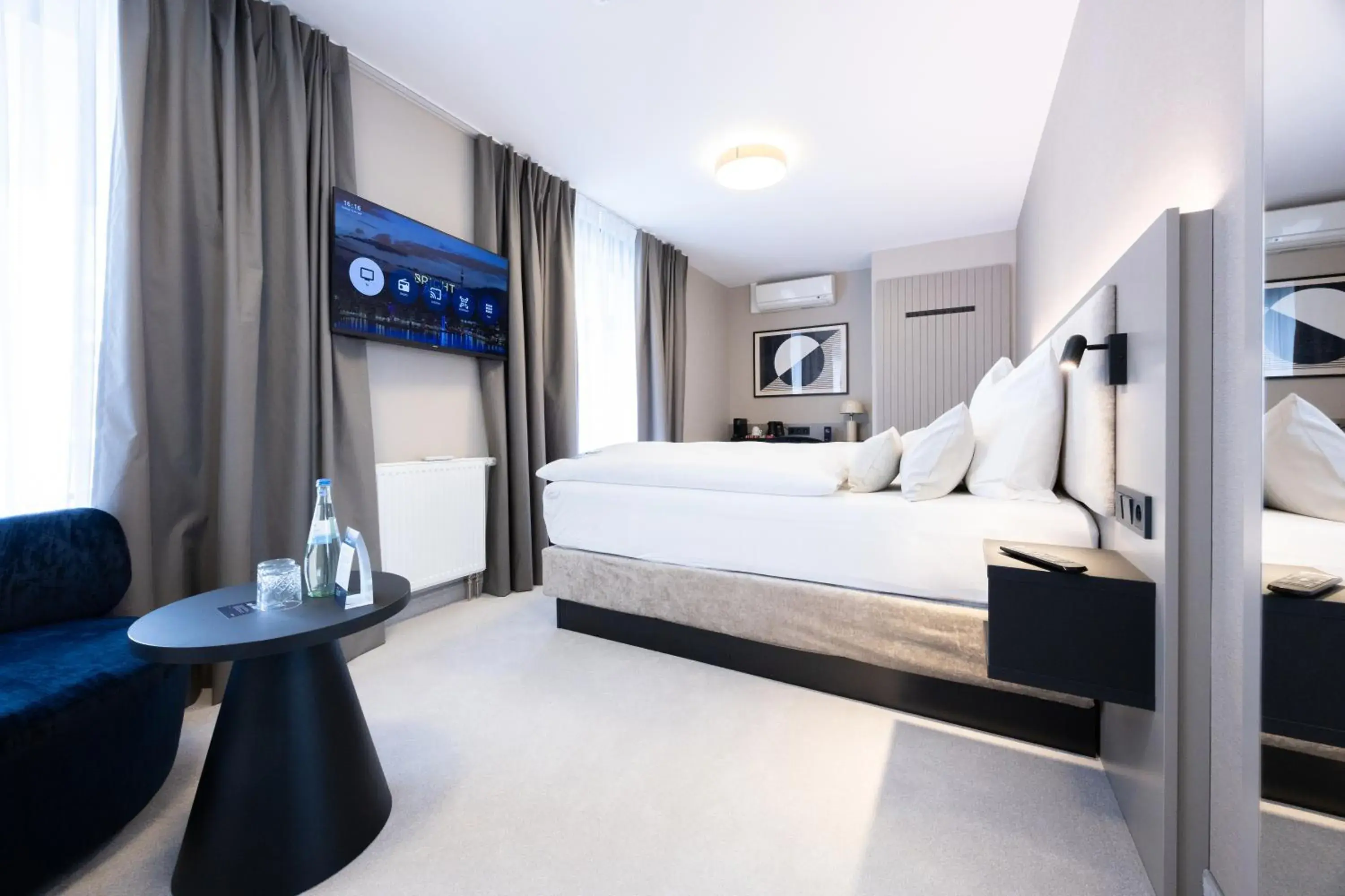 Double Room - Disability Access in Digital Hotel Kronjuwel by BRIGHT Waldkirch - Self Check-in Double Room - Disability Access in Digital Hotel Kronjuwel by BRIGHT Waldkirch - Self Check-in