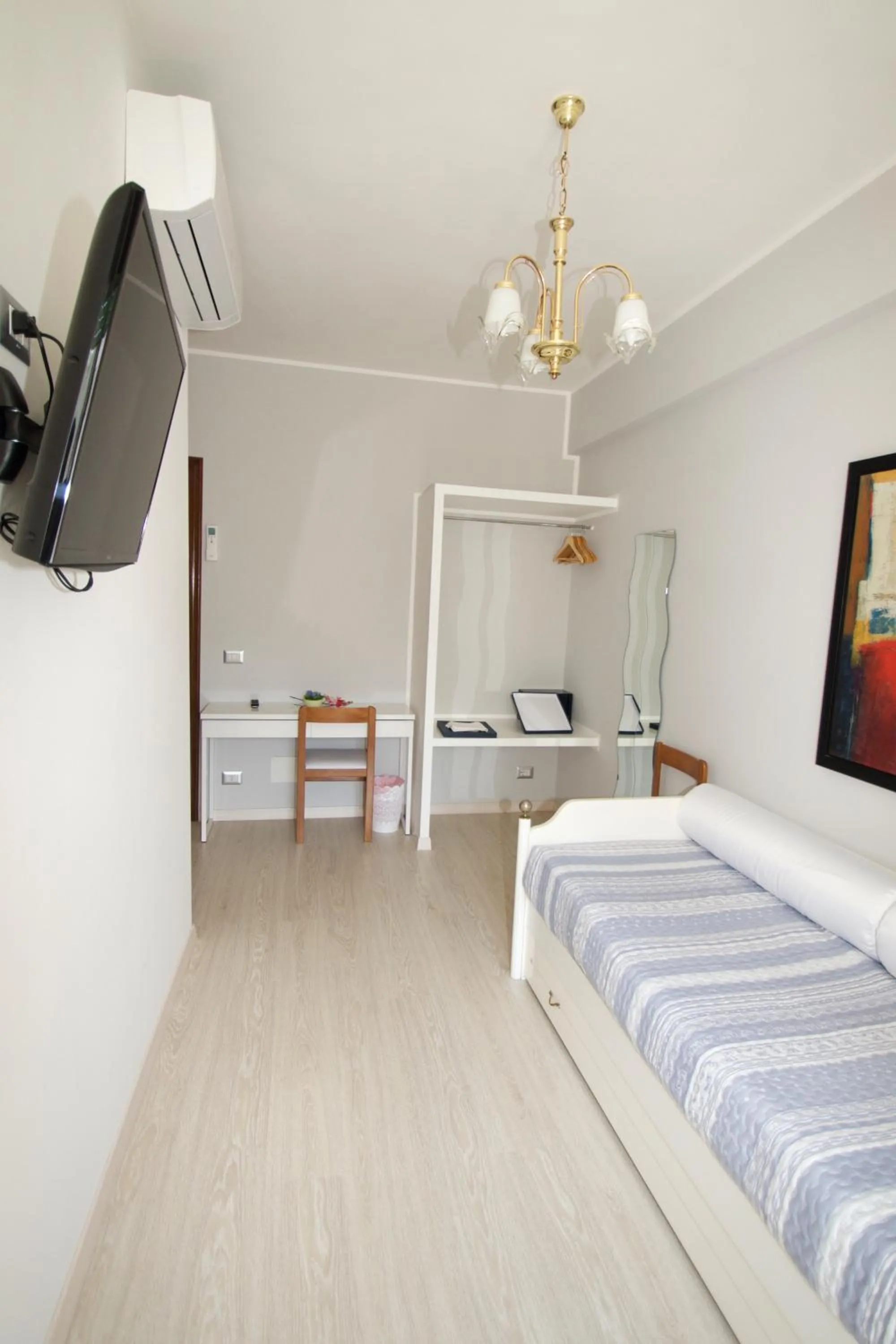 Bed in B&B La Perla di Roma