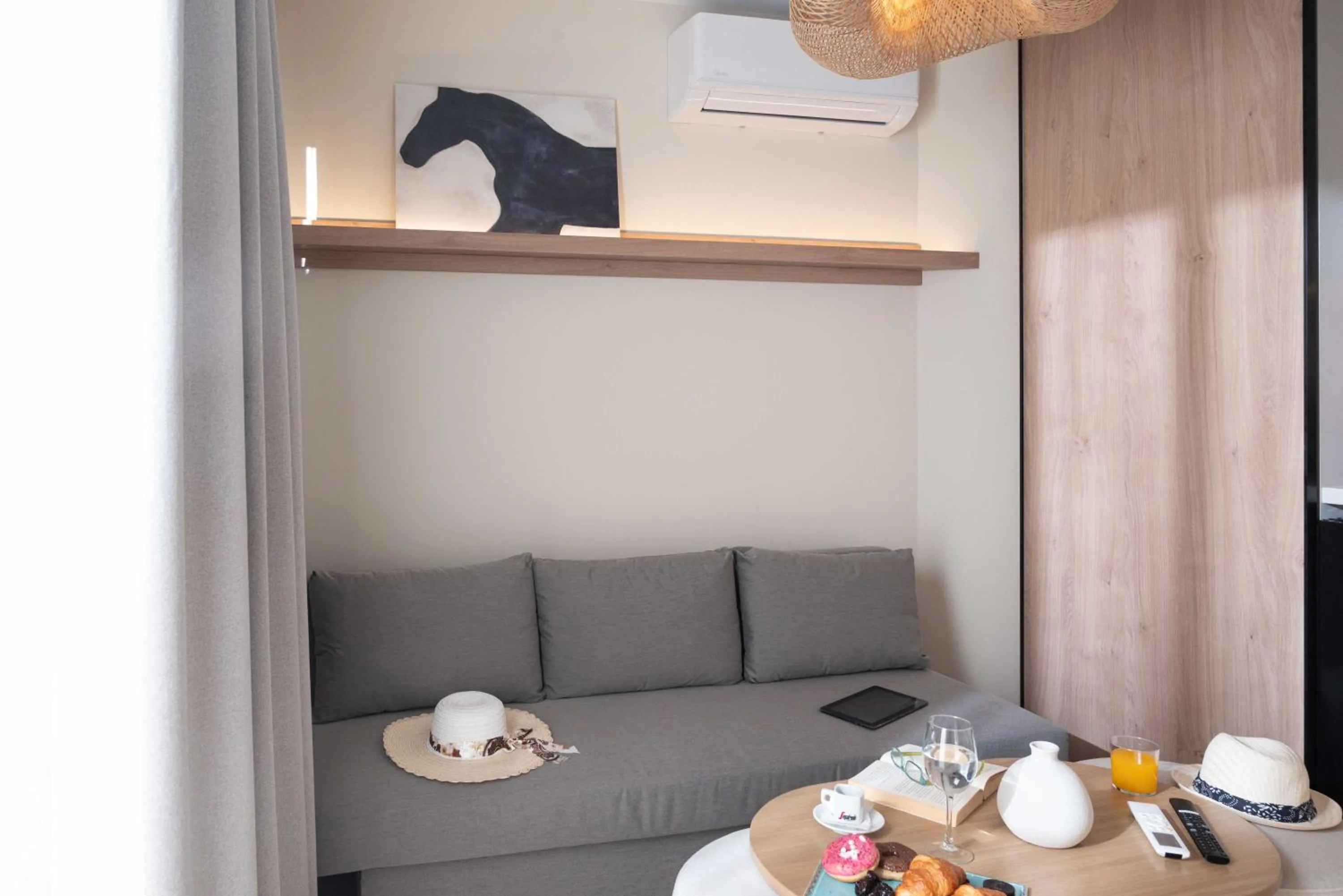 Anny's Residences & Suites