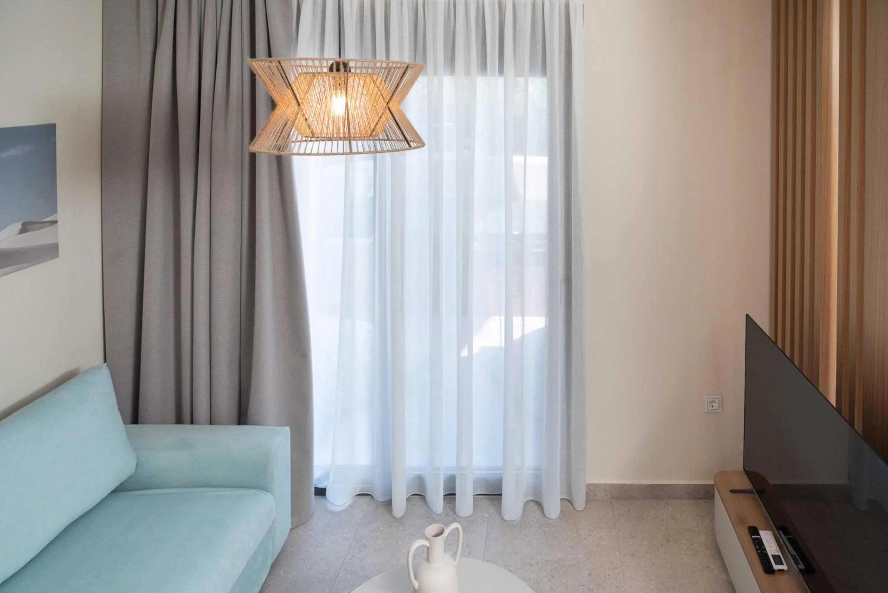 Anny's Residences & Suites