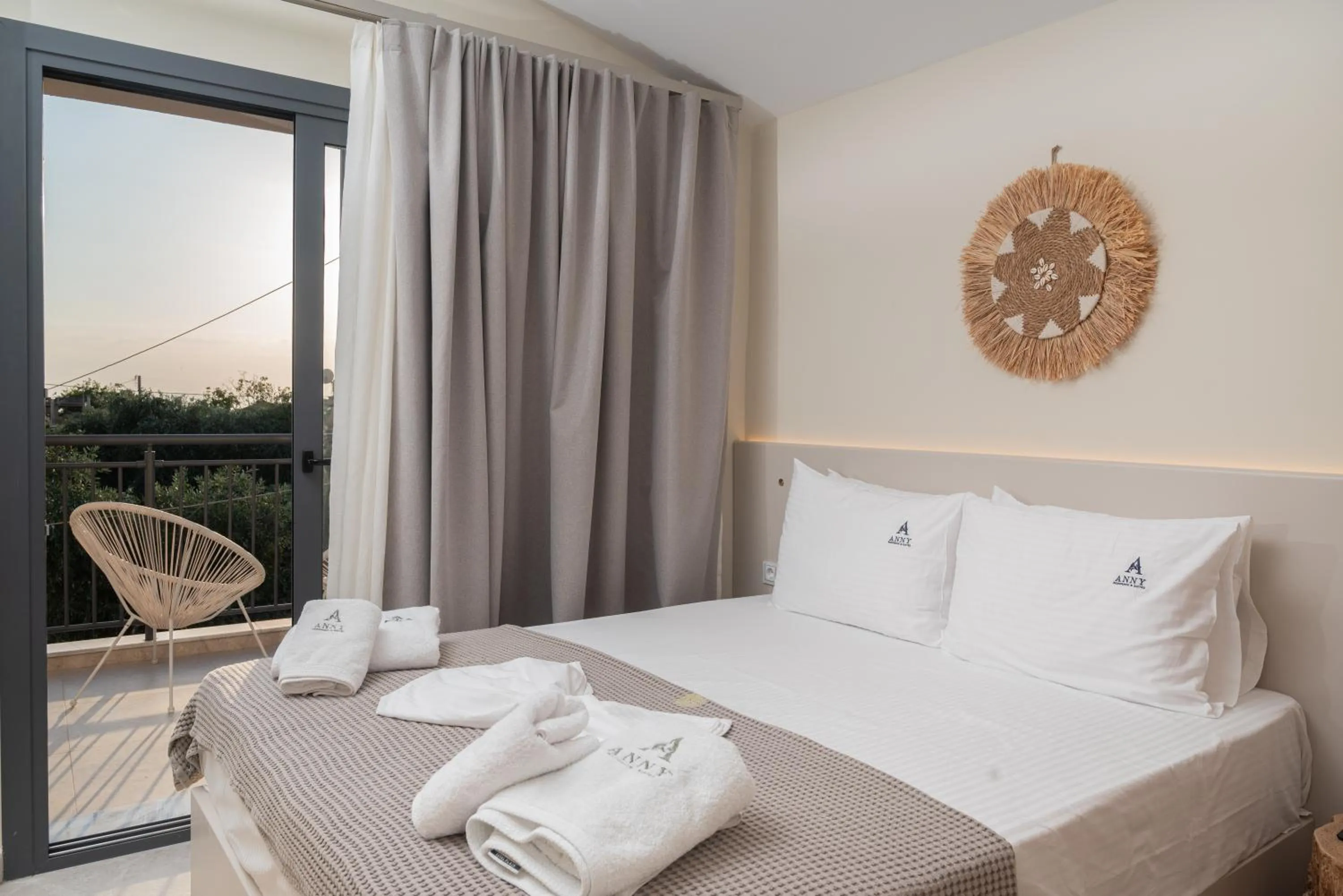 Bed in Anny's Residences & Suites