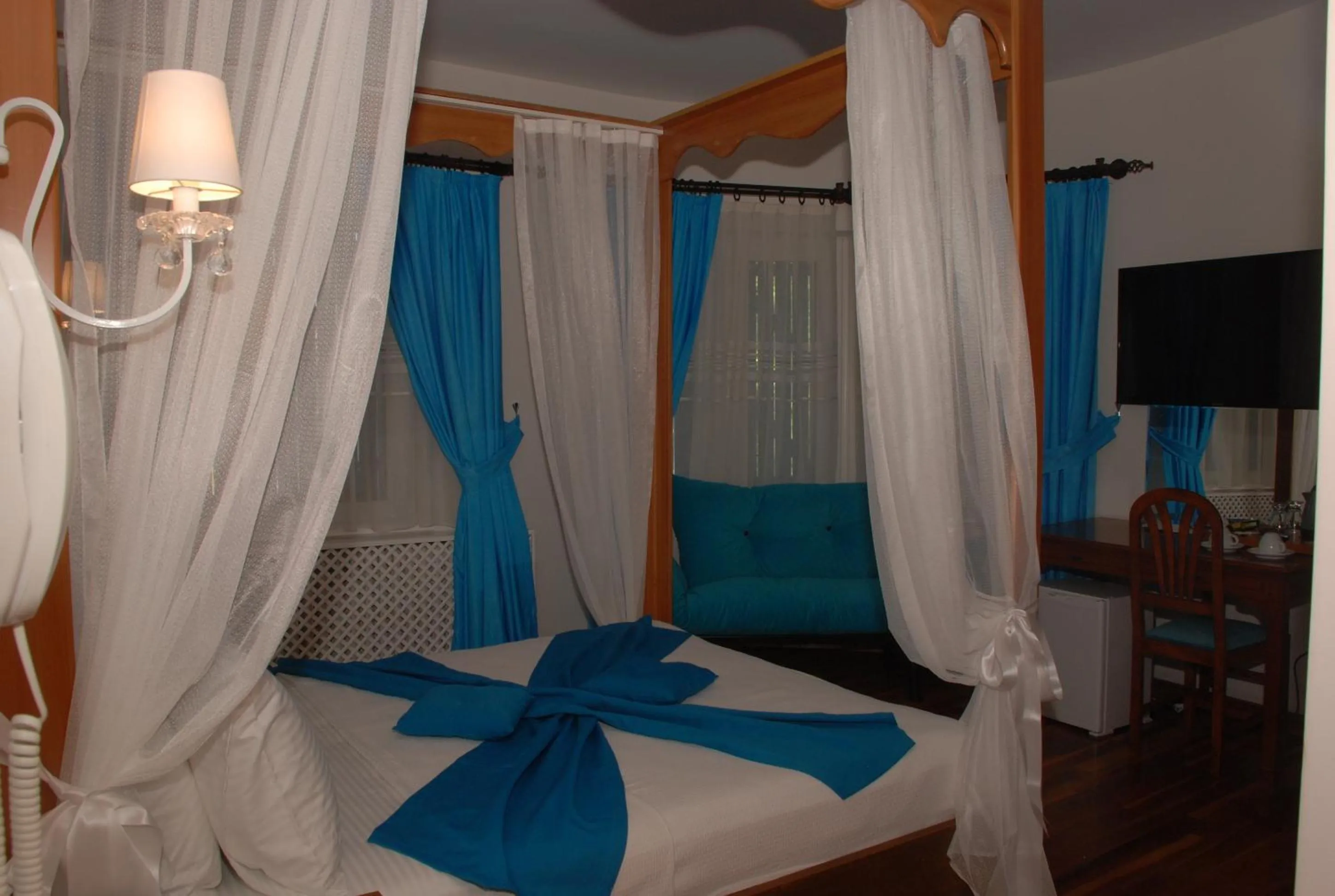 Bed in Mavi Inci Park Otel