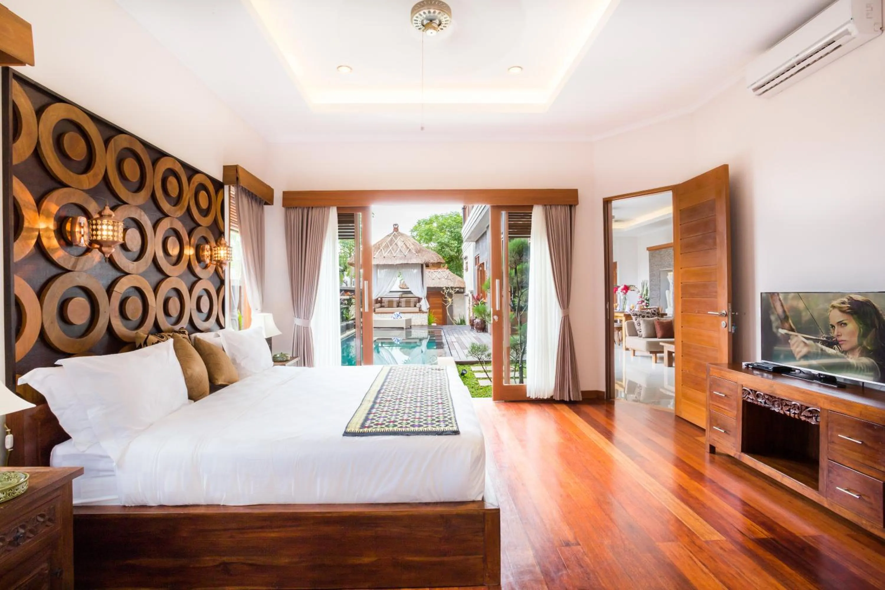 Day, Bed in Villa DK - Bali