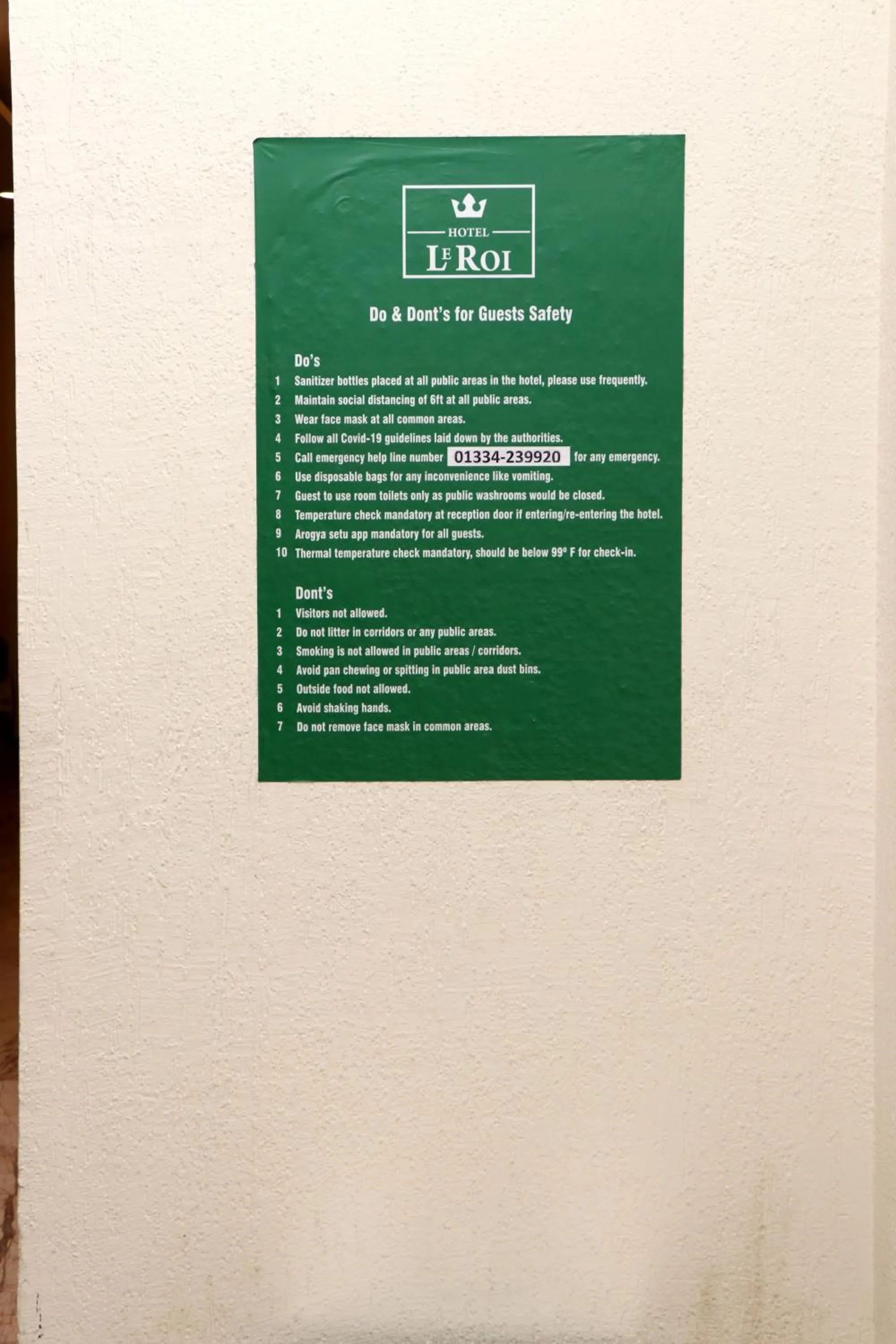 Logo/Certificate/Sign in Hotel Le Roi,Haridwar@Har Ki Pauri