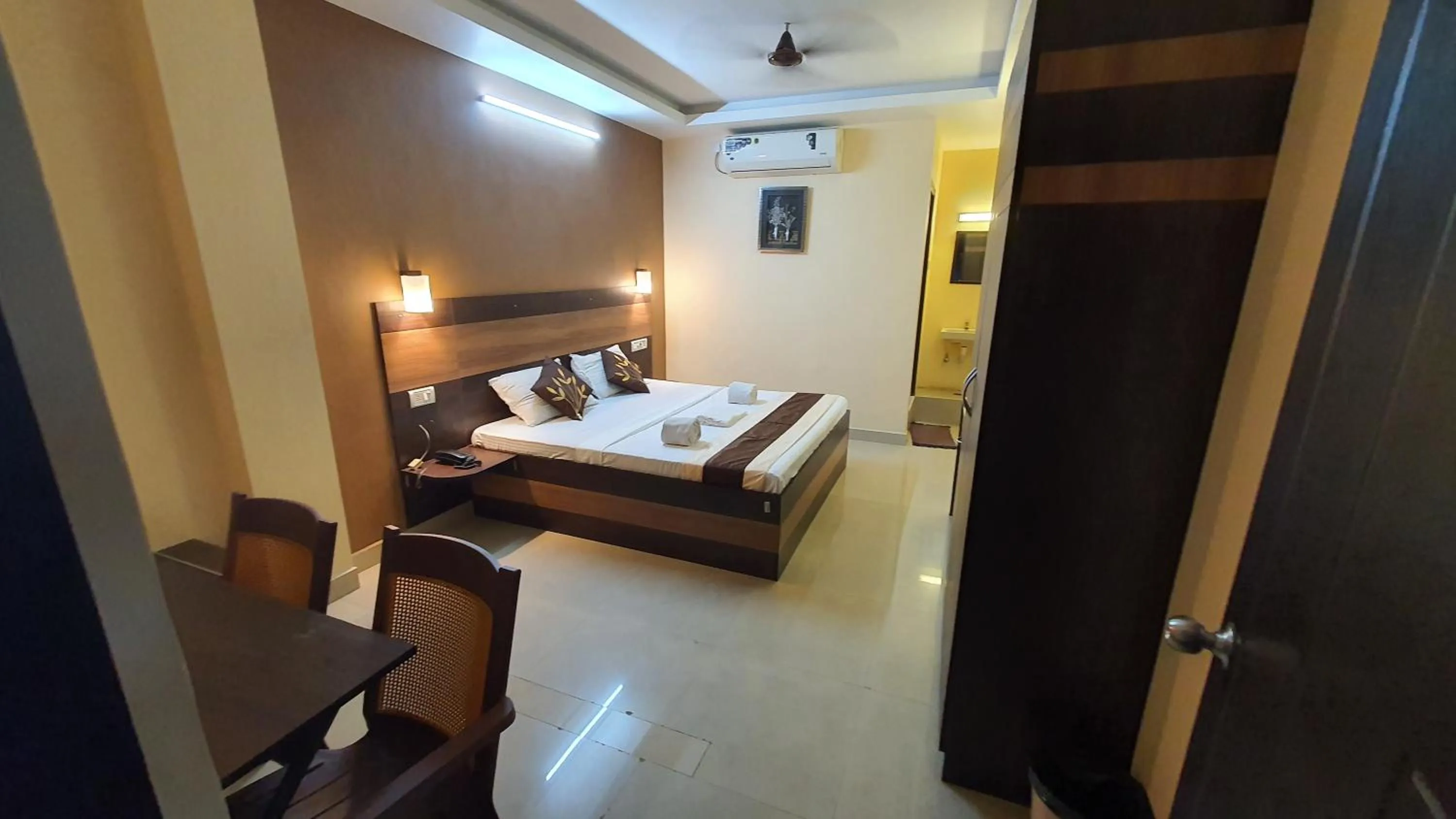 Bedroom, Bed in S4 Residency