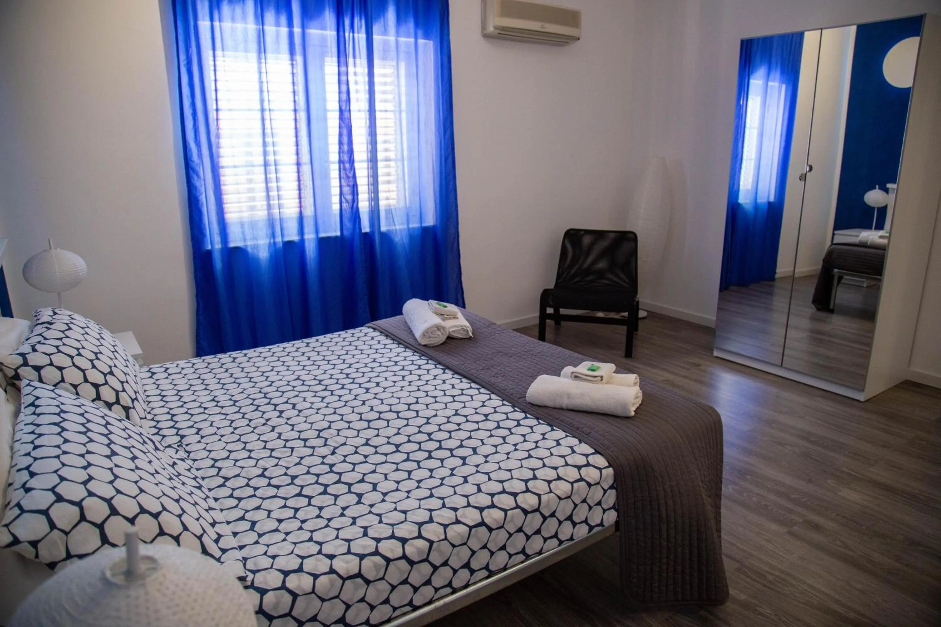 Bedroom, Bed in B&B Del Centro e SPA