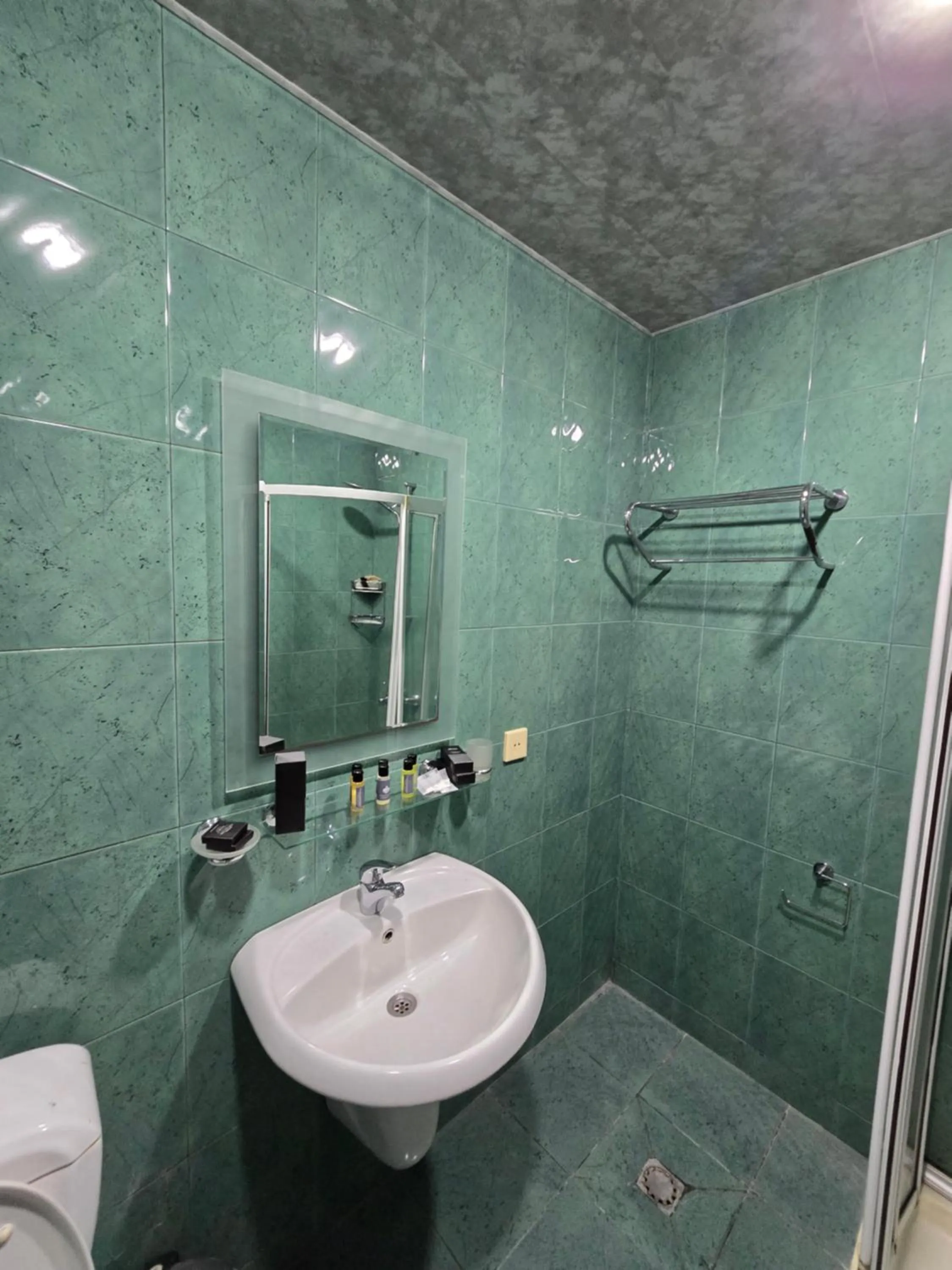 Shower in Ritsa Boutique Hotel