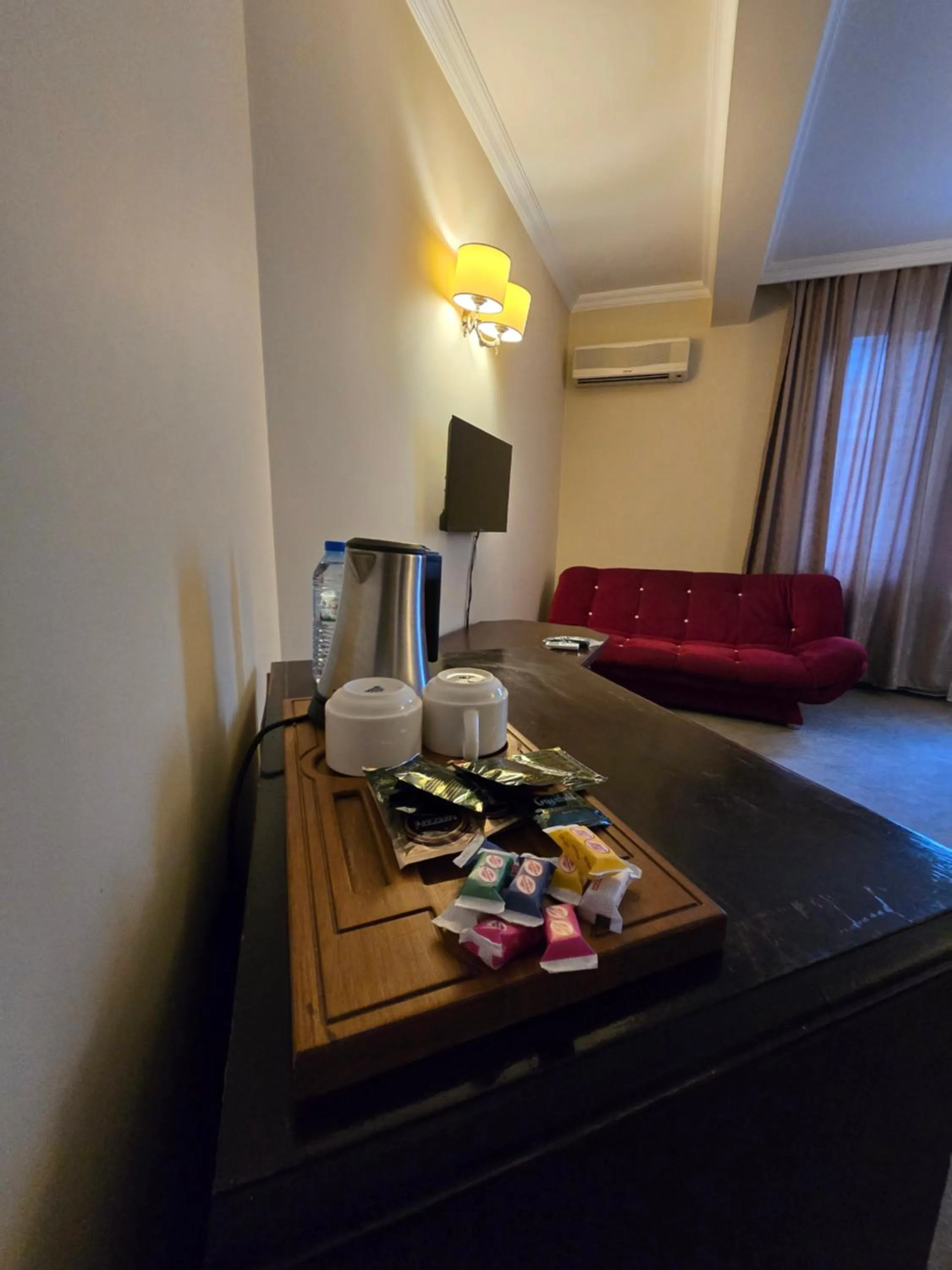 TV and multimedia, Bed in Ritsa Boutique Hotel