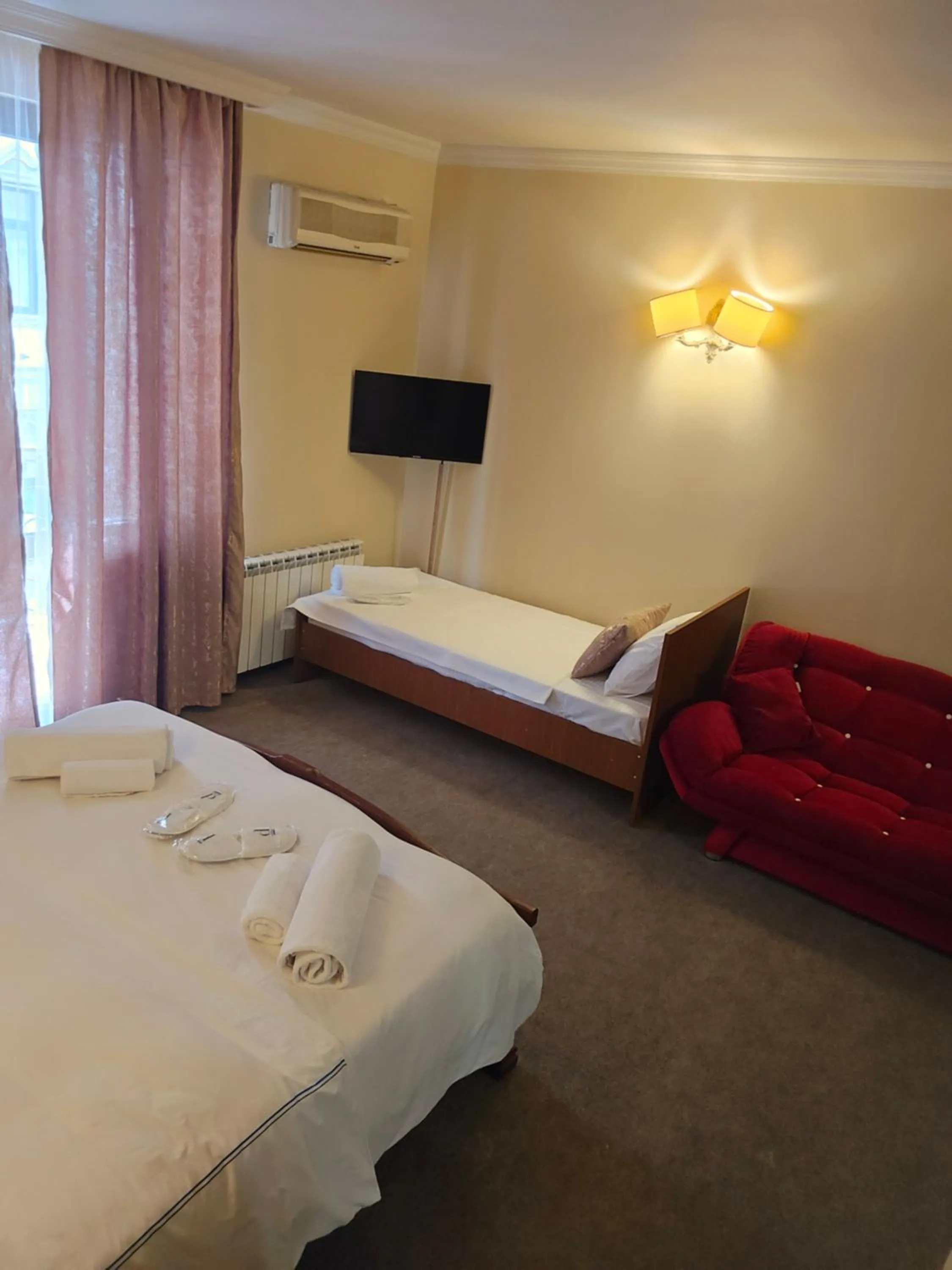 Bed in Ritsa Boutique Hotel