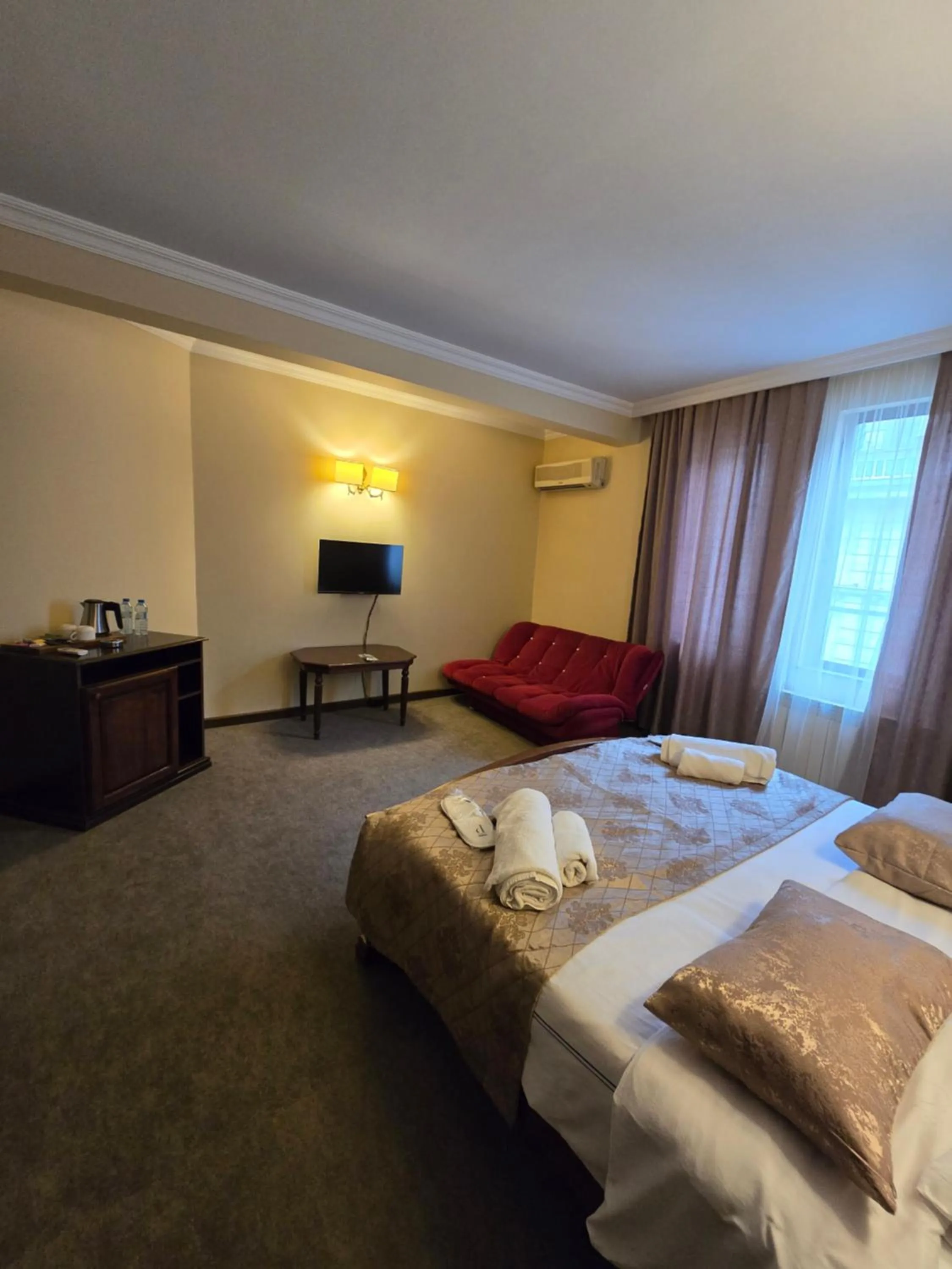 Bed in Ritsa Boutique Hotel