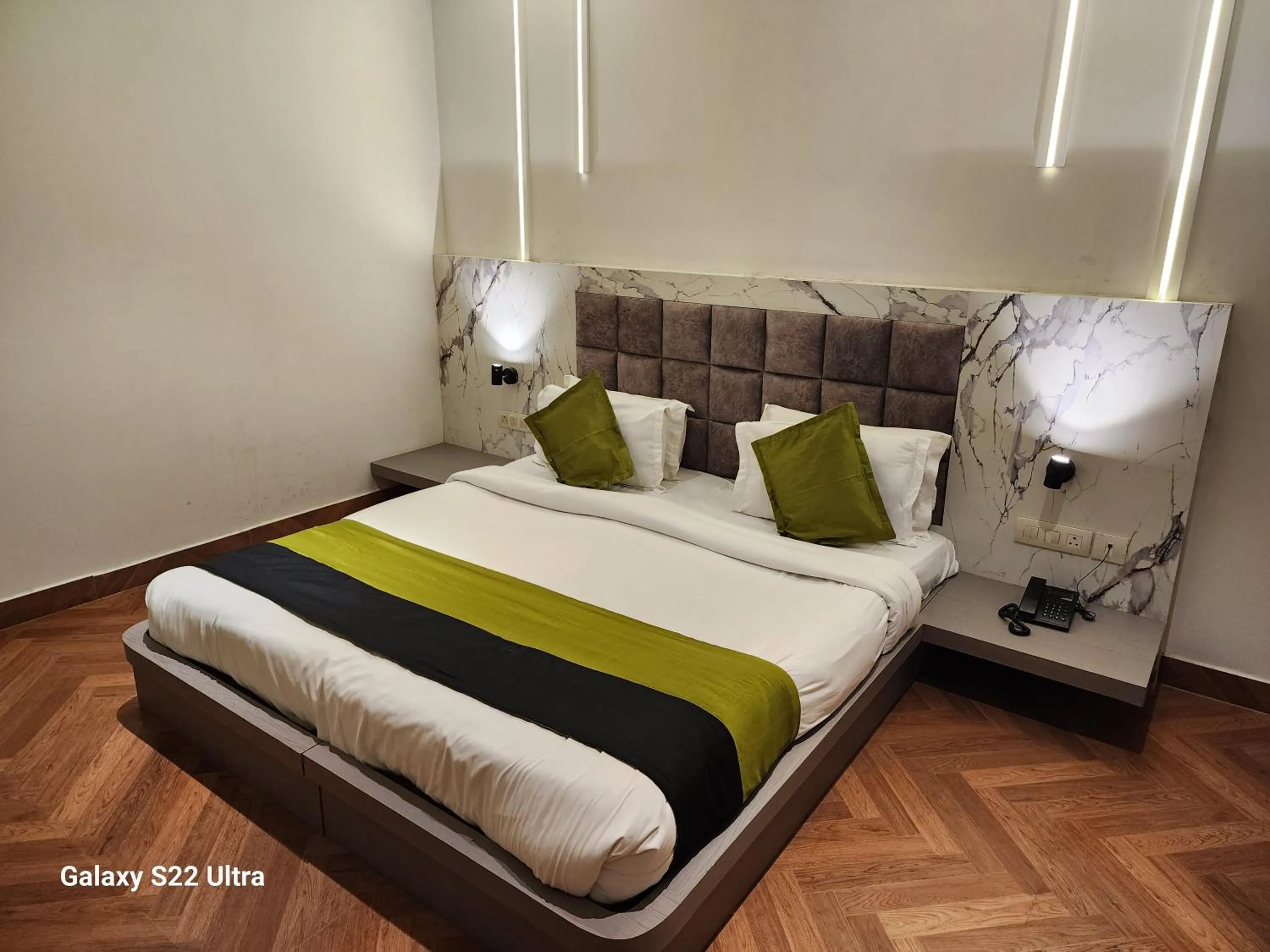 Bed in Square 9 Inn - A Boutique Hotel