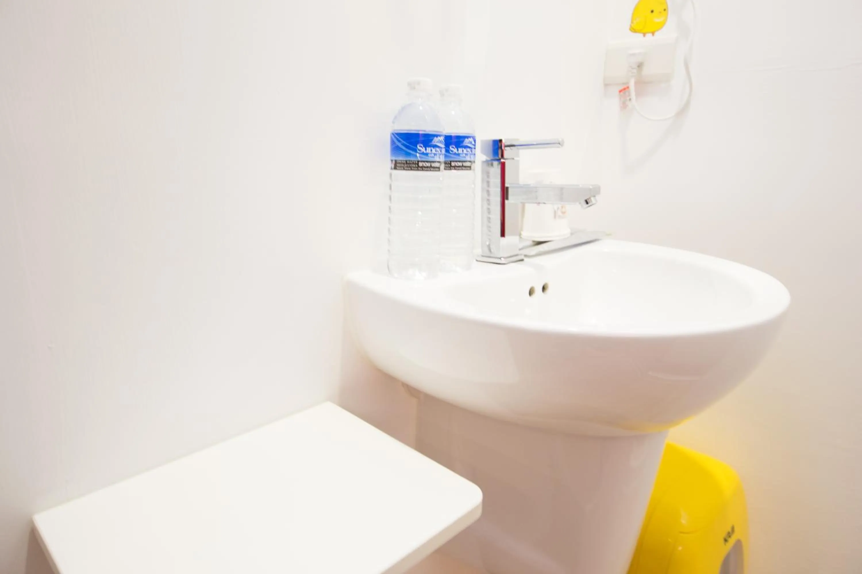 Bathroom in SleepBox Hostel