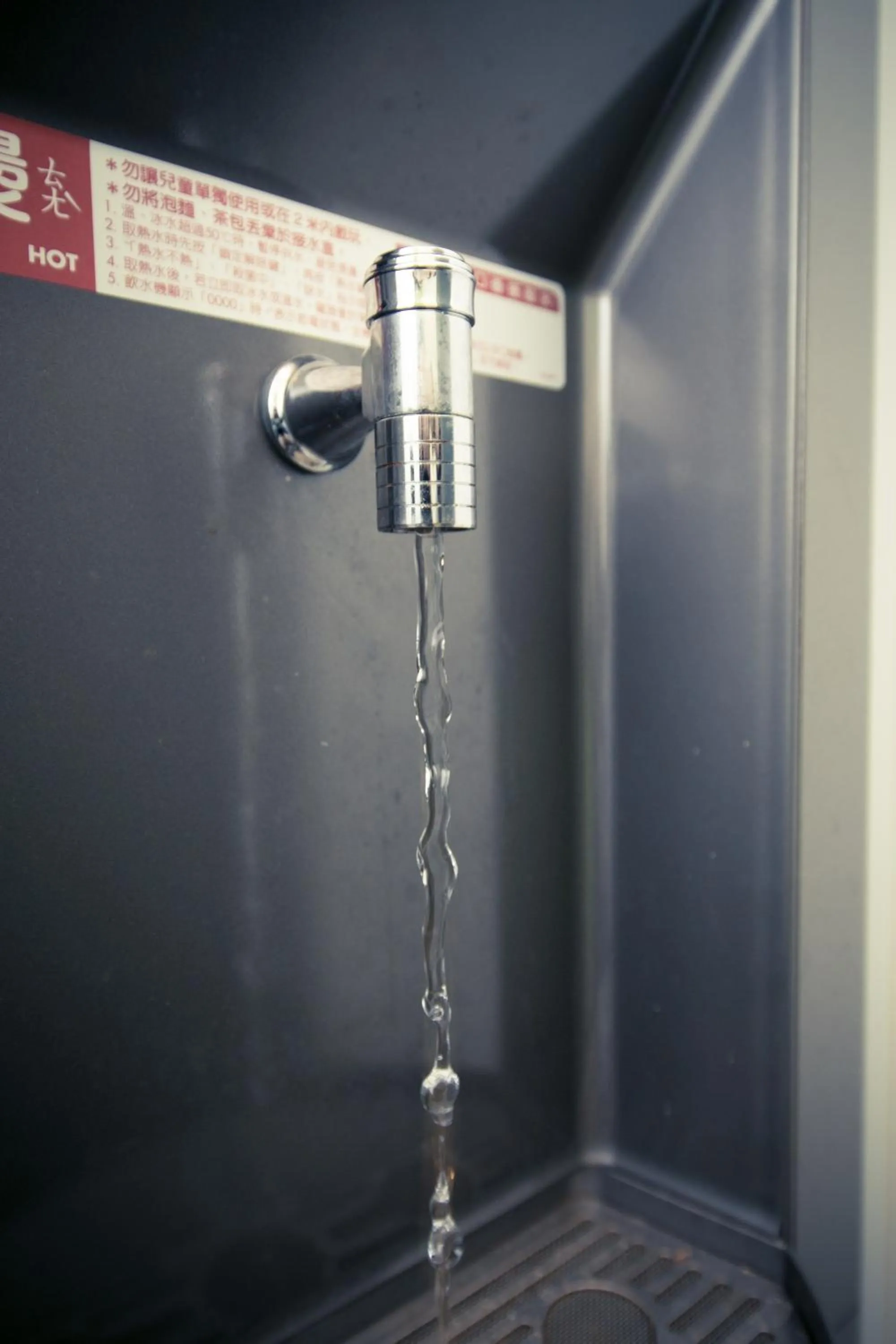 Area and facilities in SleepBox Hostel